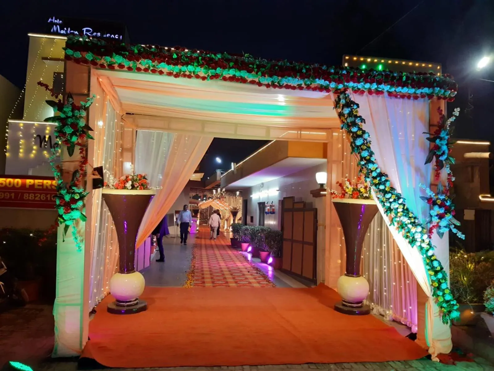Banquet/Function facilities in Hotel Maiden Residency