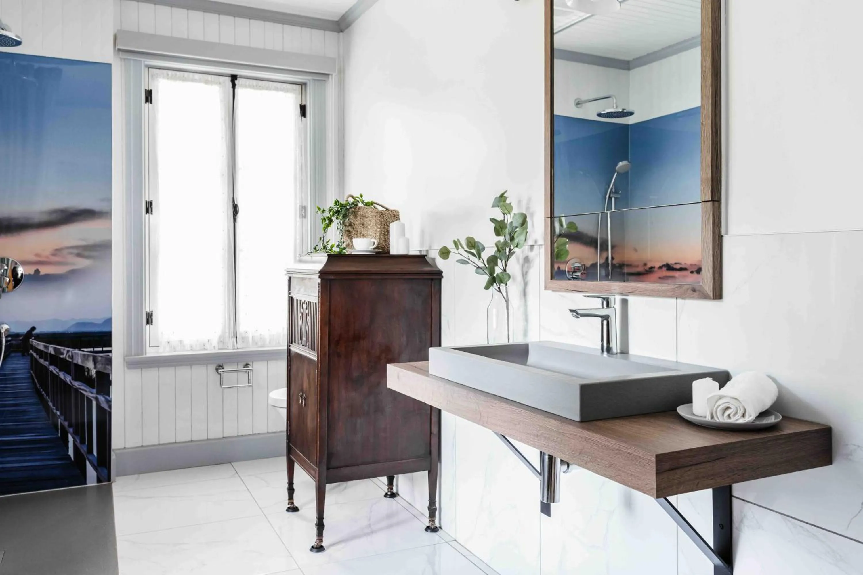 Bathroom in La maison de l'île d'Orléans -- déjeuner gastronomique à l'aveugle