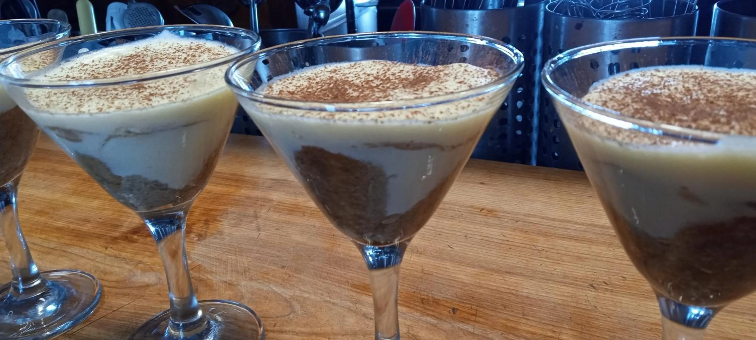 Breakfast in La maison de l'île d'Orléans -- maison d'hôtes B&B