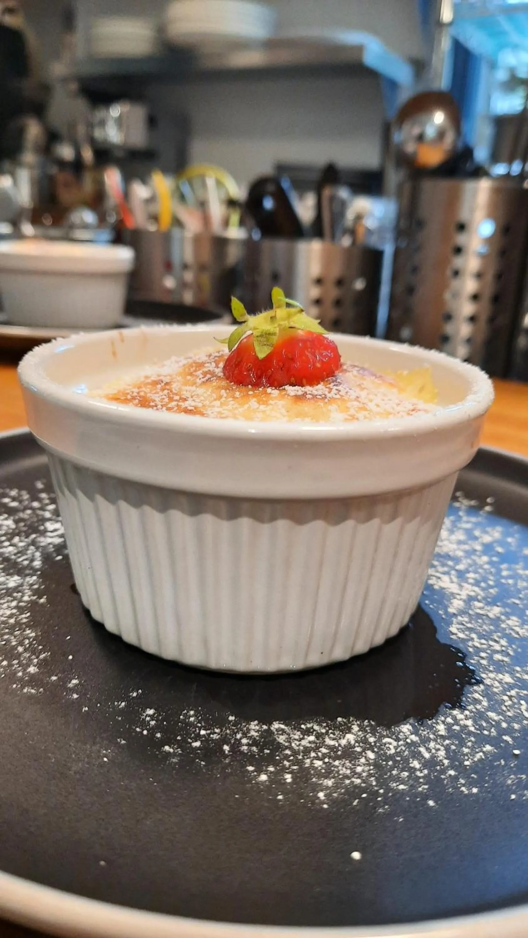 Breakfast in La maison de l'île d'Orléans -- maison d'hôtes B&B