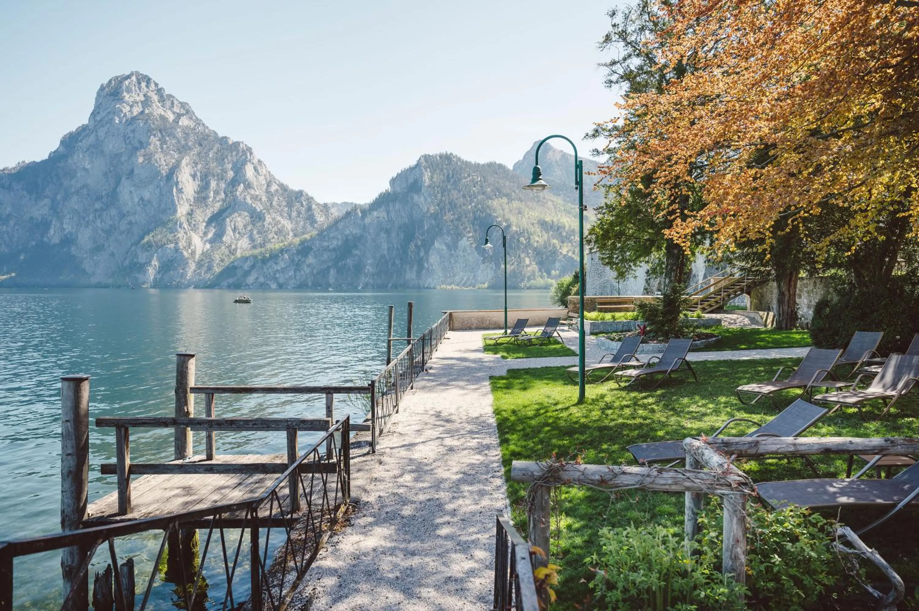 Summer in Post am See, Traunsee - 4 Stern Superior