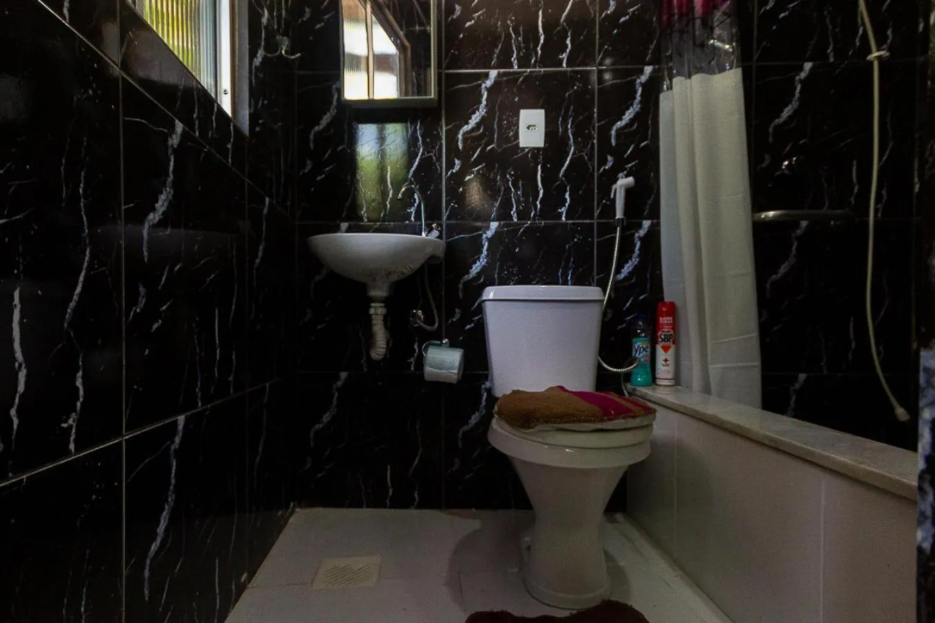 Bathroom in Barra da Tijuca Guest Houses