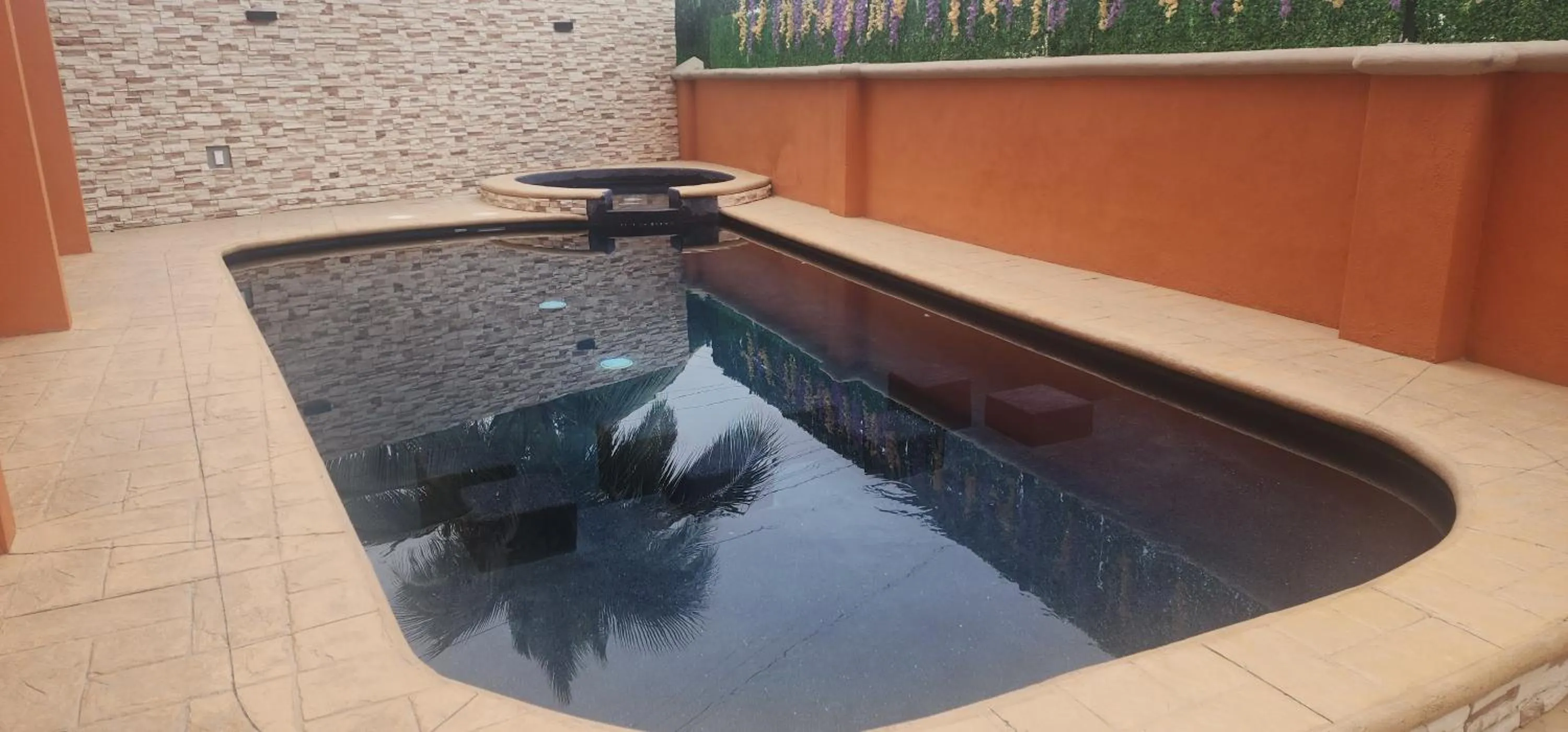 Swimming pool in Hotel Boutique Plaza Doradas