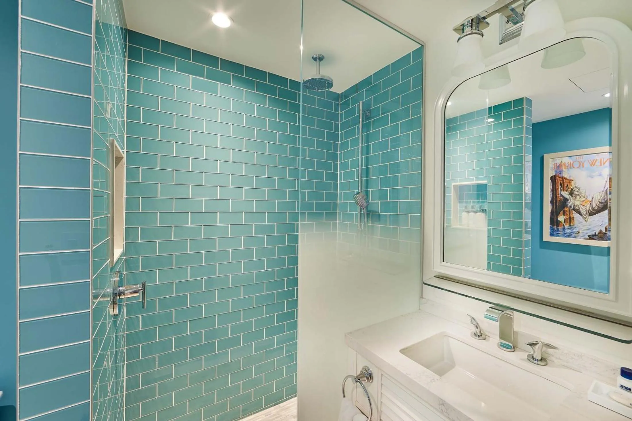 Shower in Margaritaville Resort Times Square