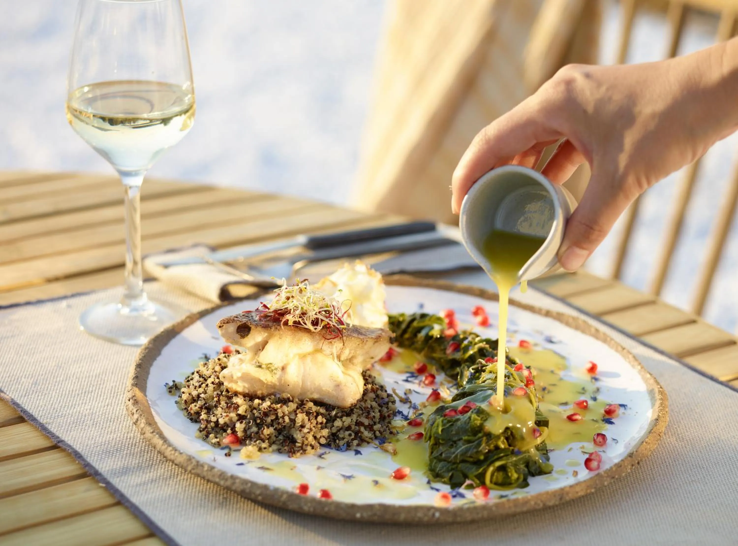 Food and drinks in White Pebble Suites