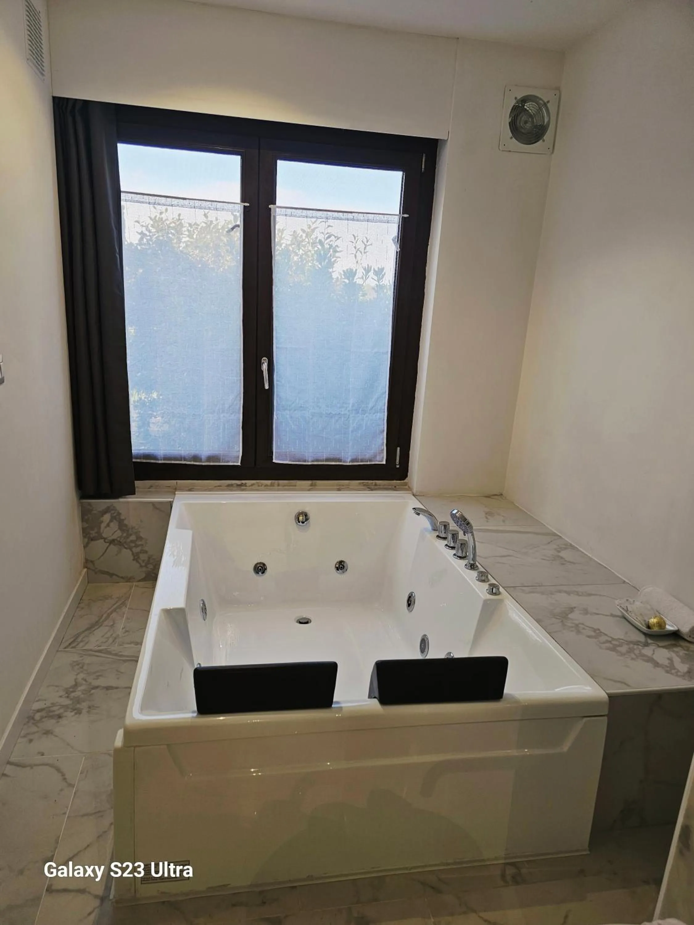 Hot Tub in Piccolo Feudo Green Resort