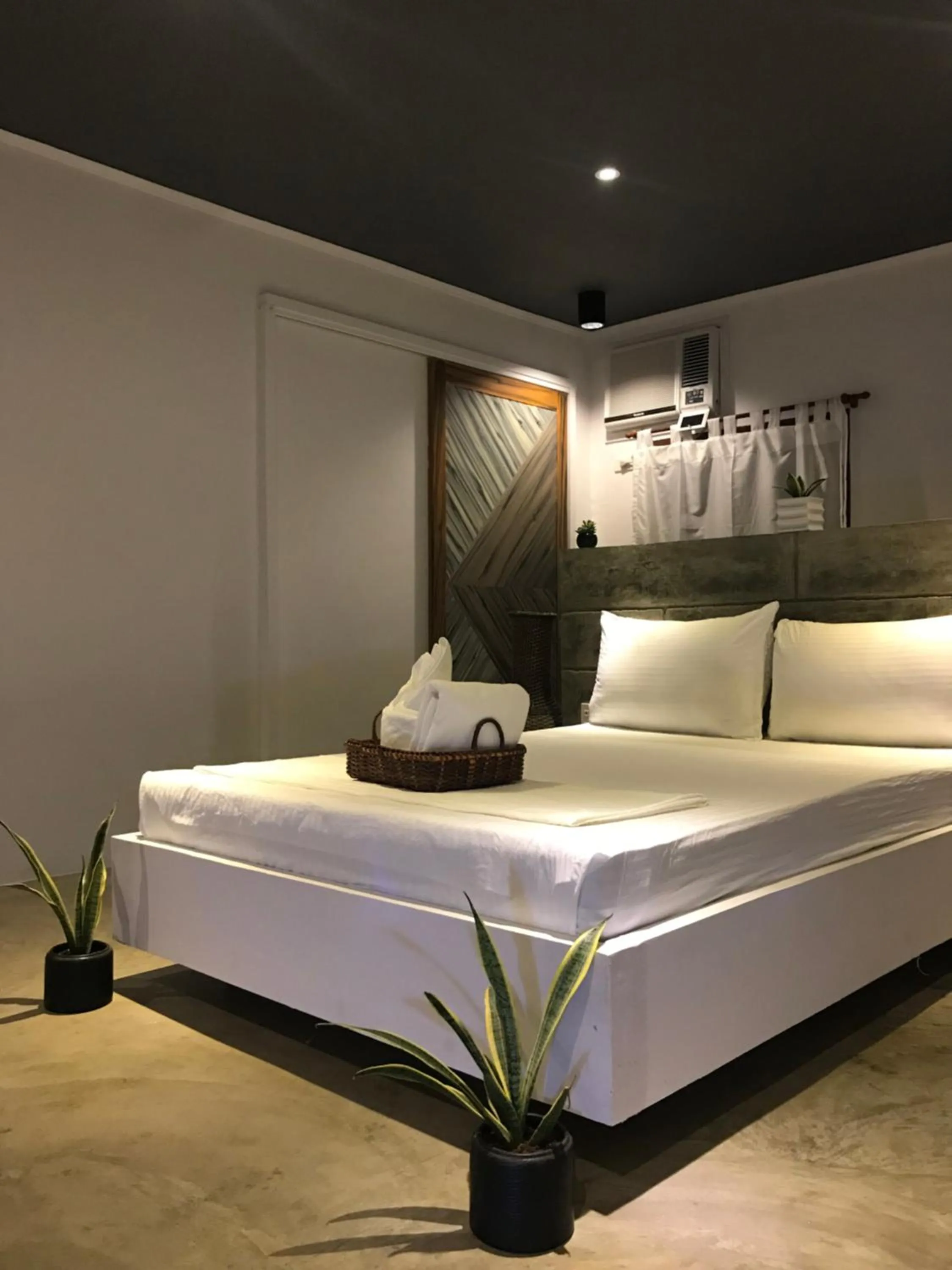 Bed in PAYAG SUITES