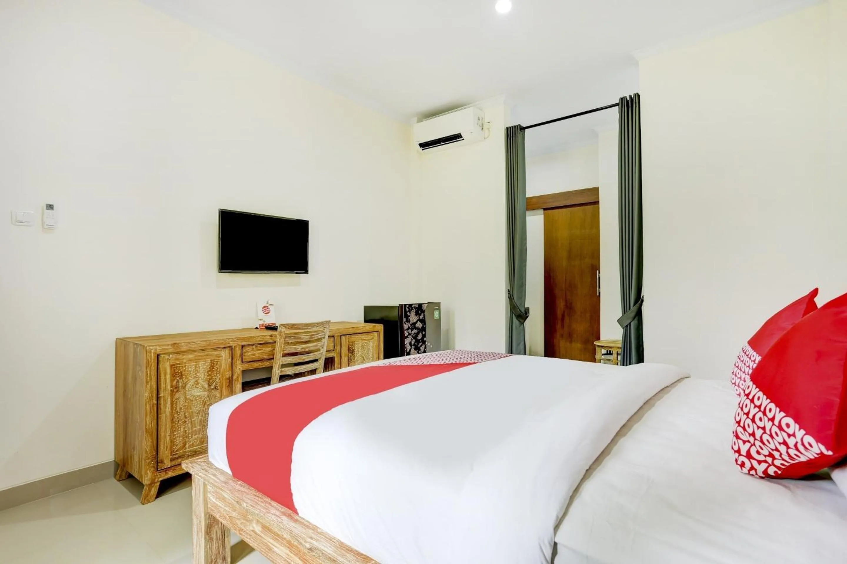 Bedroom, Bed in Hotel O March 67 Stay