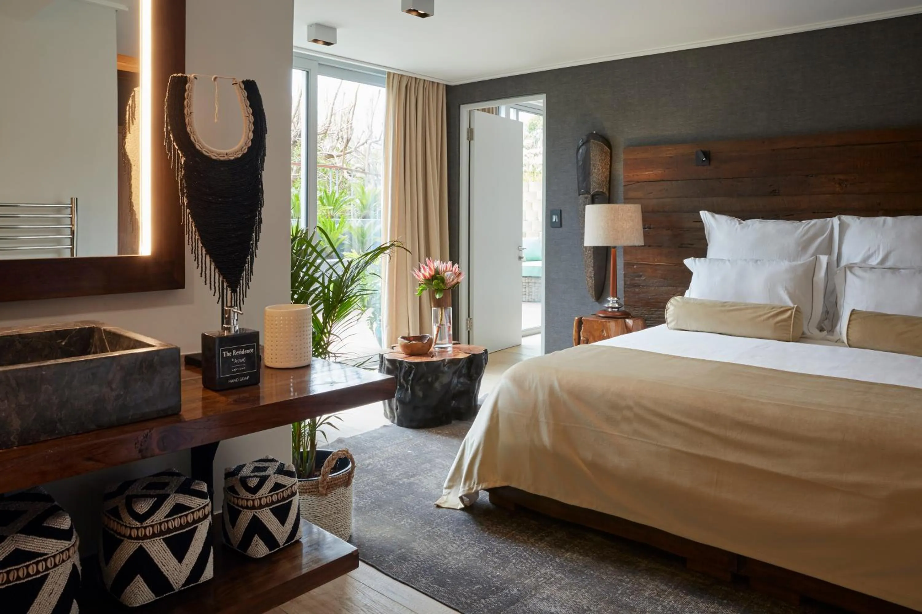 Bedroom, Bed in Atzaró Cape Town