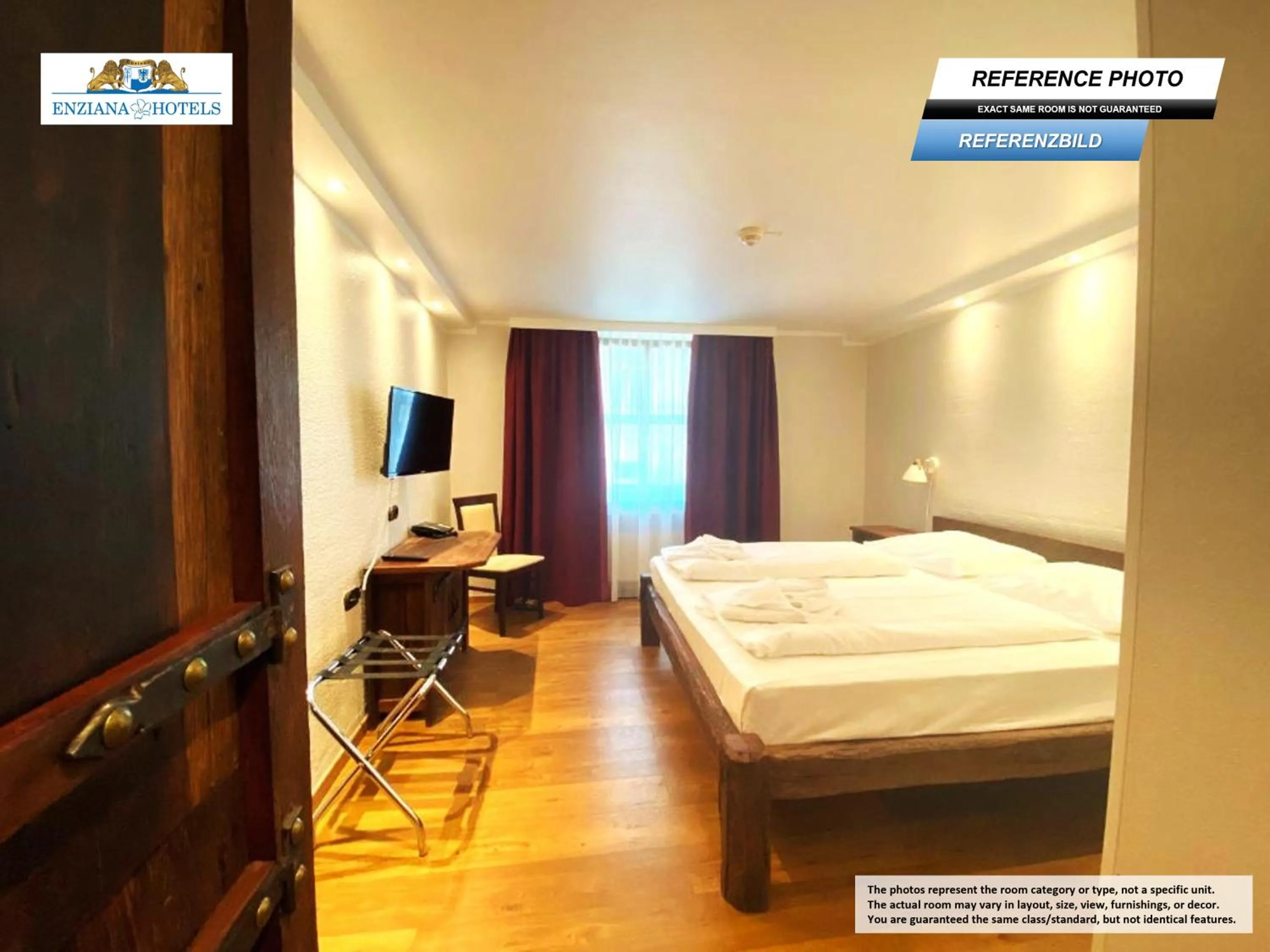 Bedroom, Bed in Hotel Enziana Wien