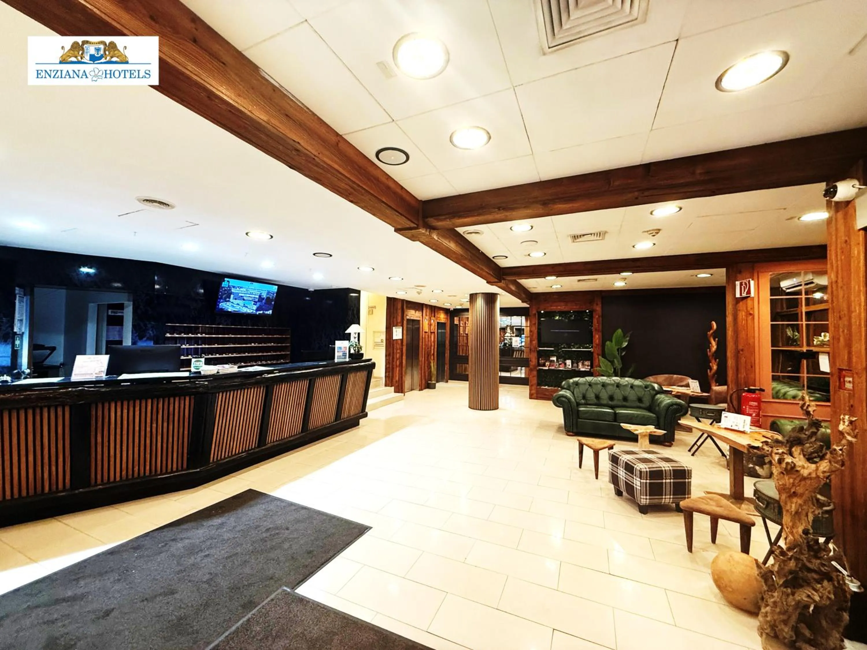 Lobby or reception in Hotel Enziana Wien