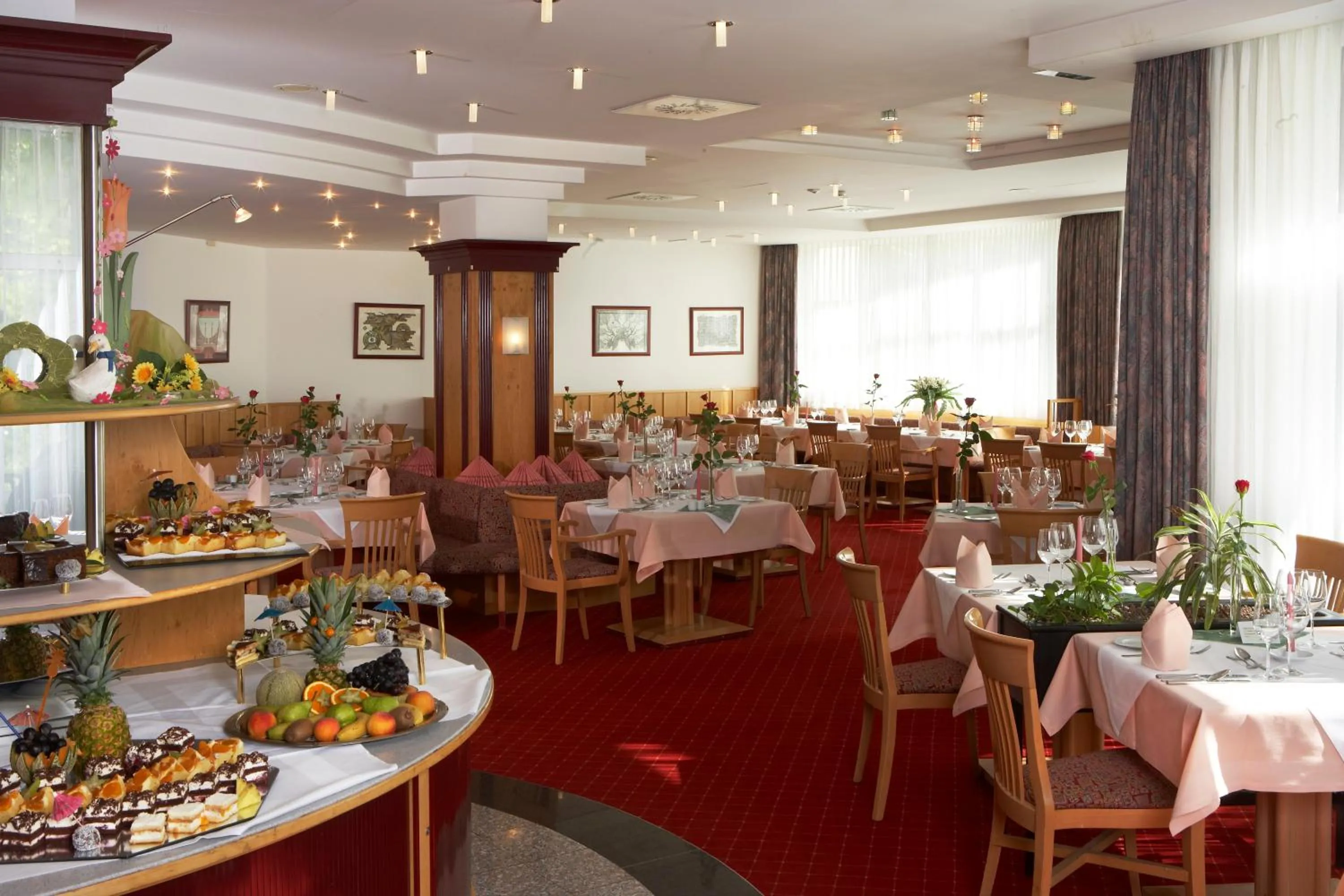 Restaurant/places to eat in Hotel Schneeberghof