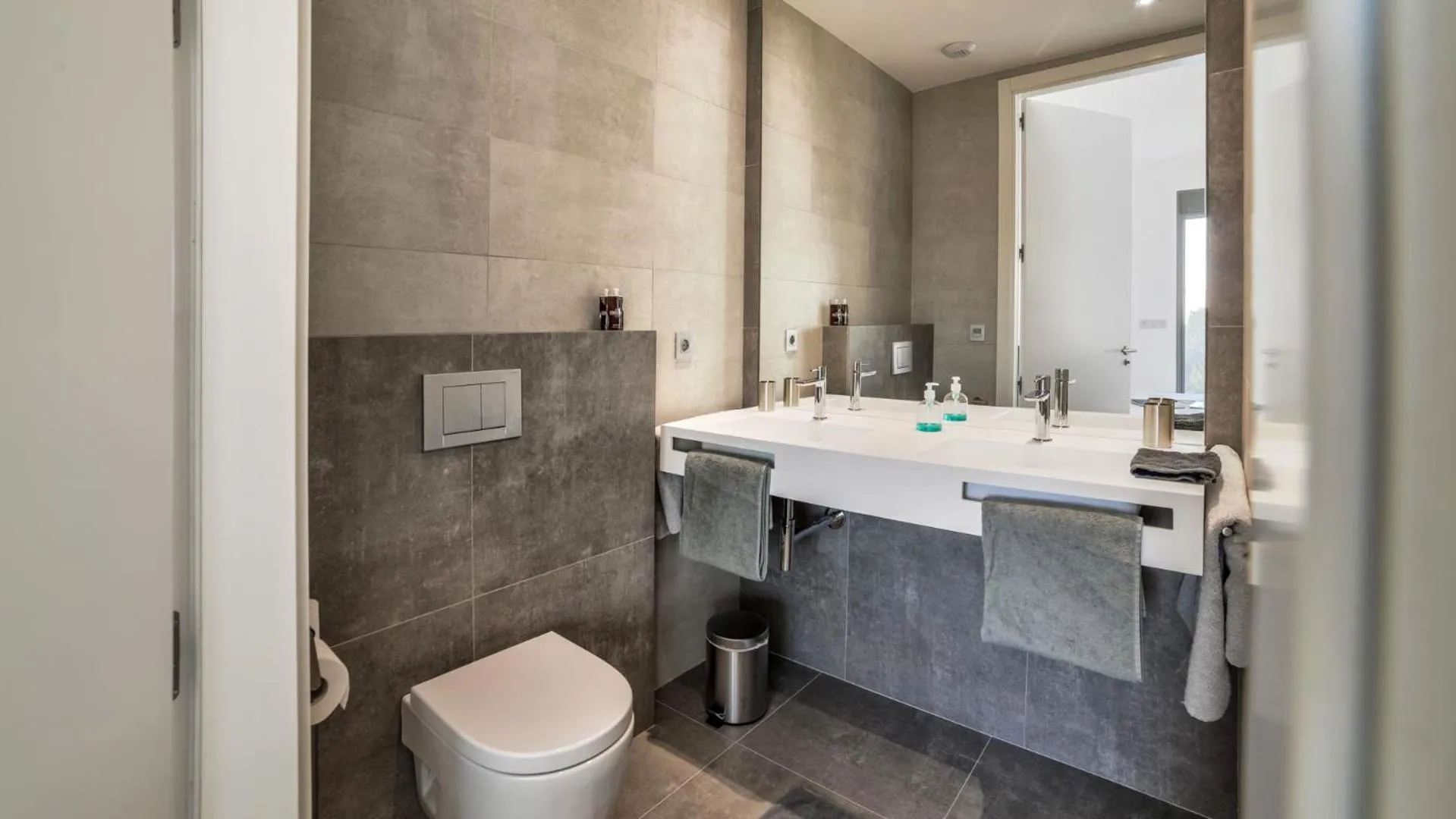 Bathroom in Graham Holiday Rentals - Moraira Breeze