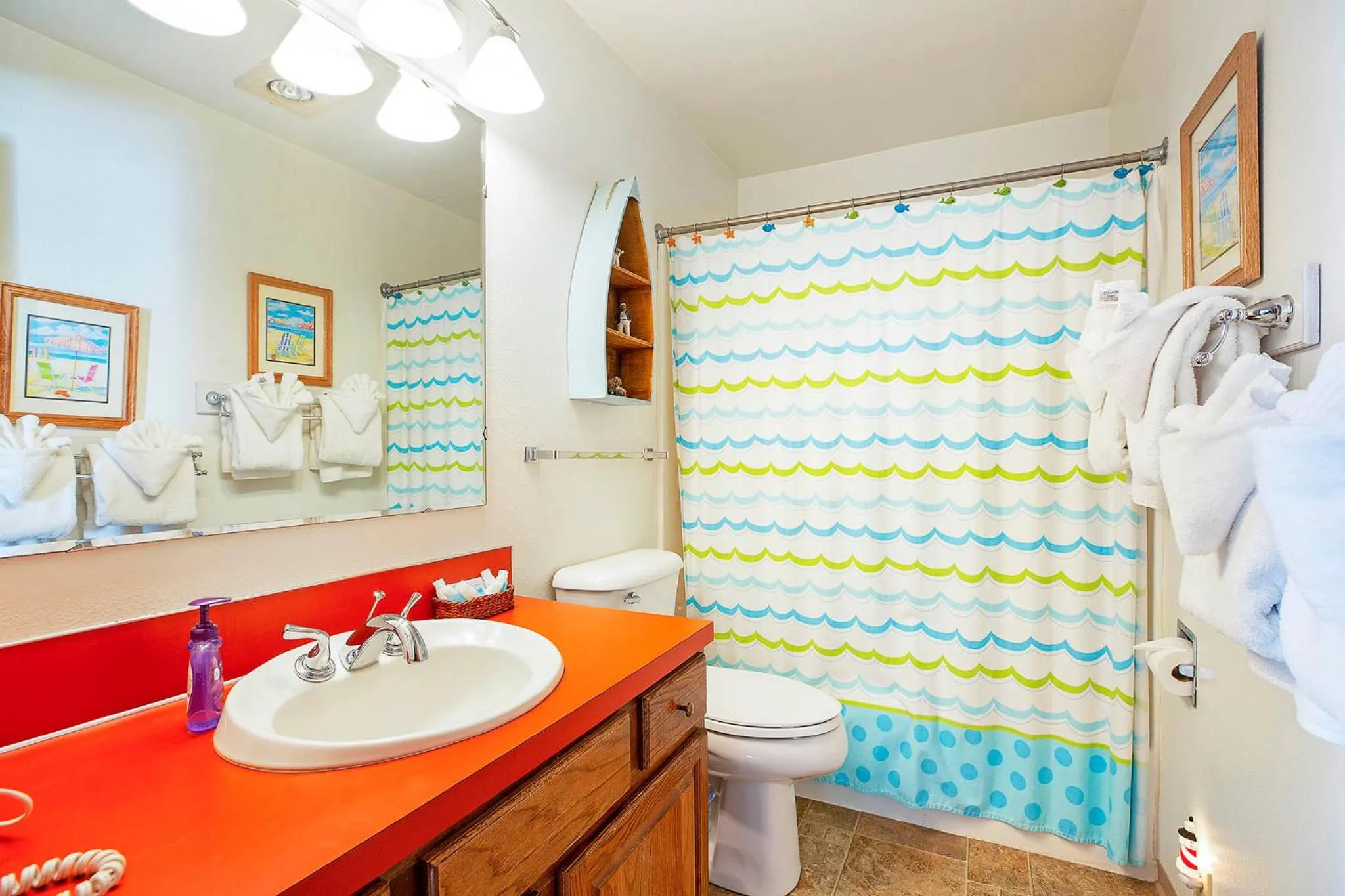 Bathroom in Hi-Tide Resort