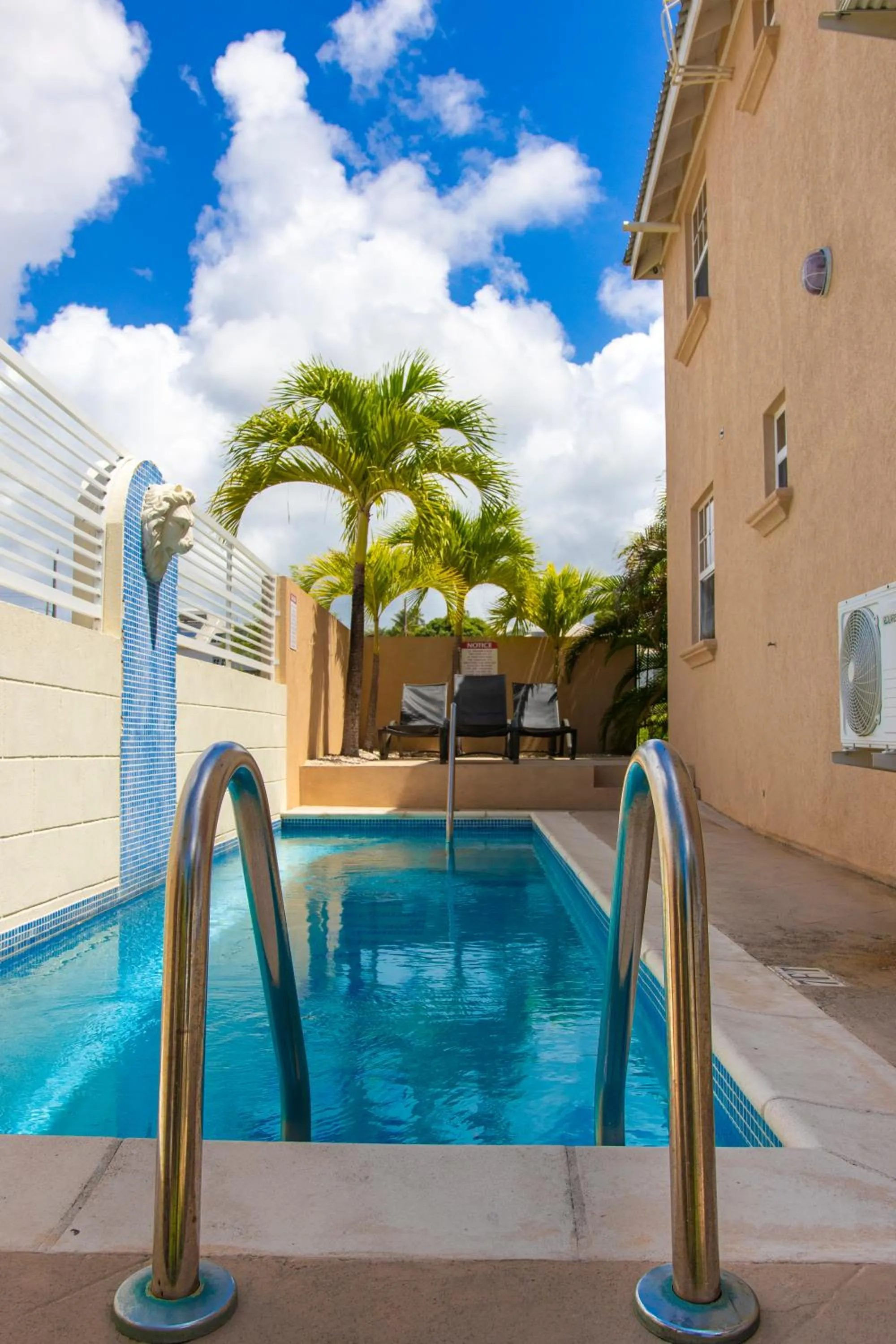 Swimming pool in Best E Villas Providence Ch Ch