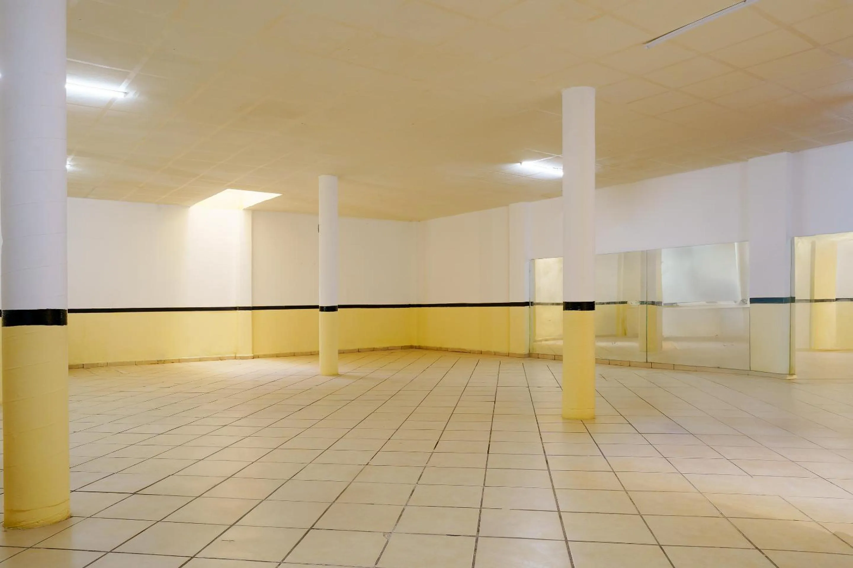 Parking in OYO Hotel Bugambilia, San Luis Potosí