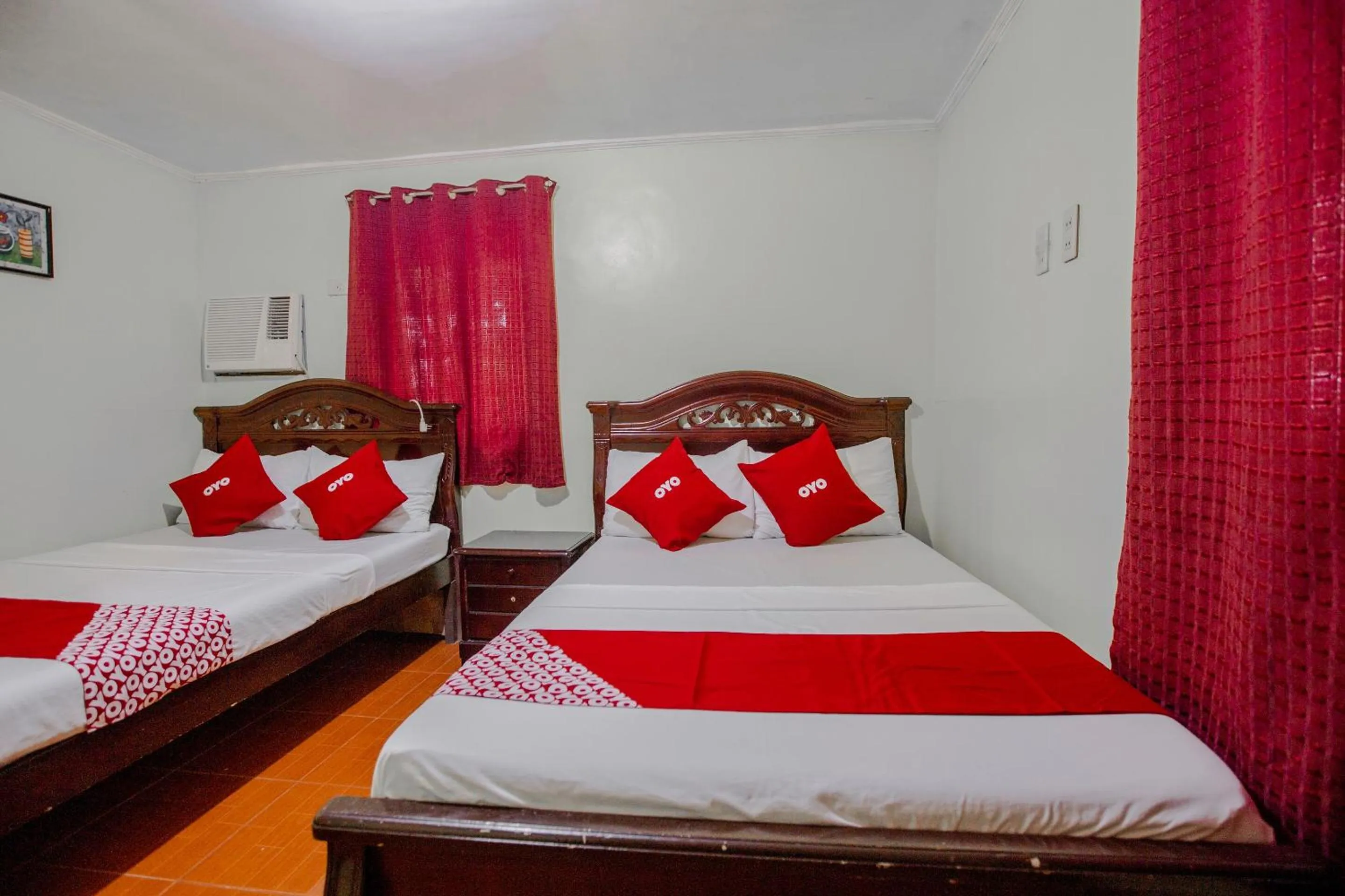 Bedroom, Bed in OYO 741 Sierra Travellers Inn