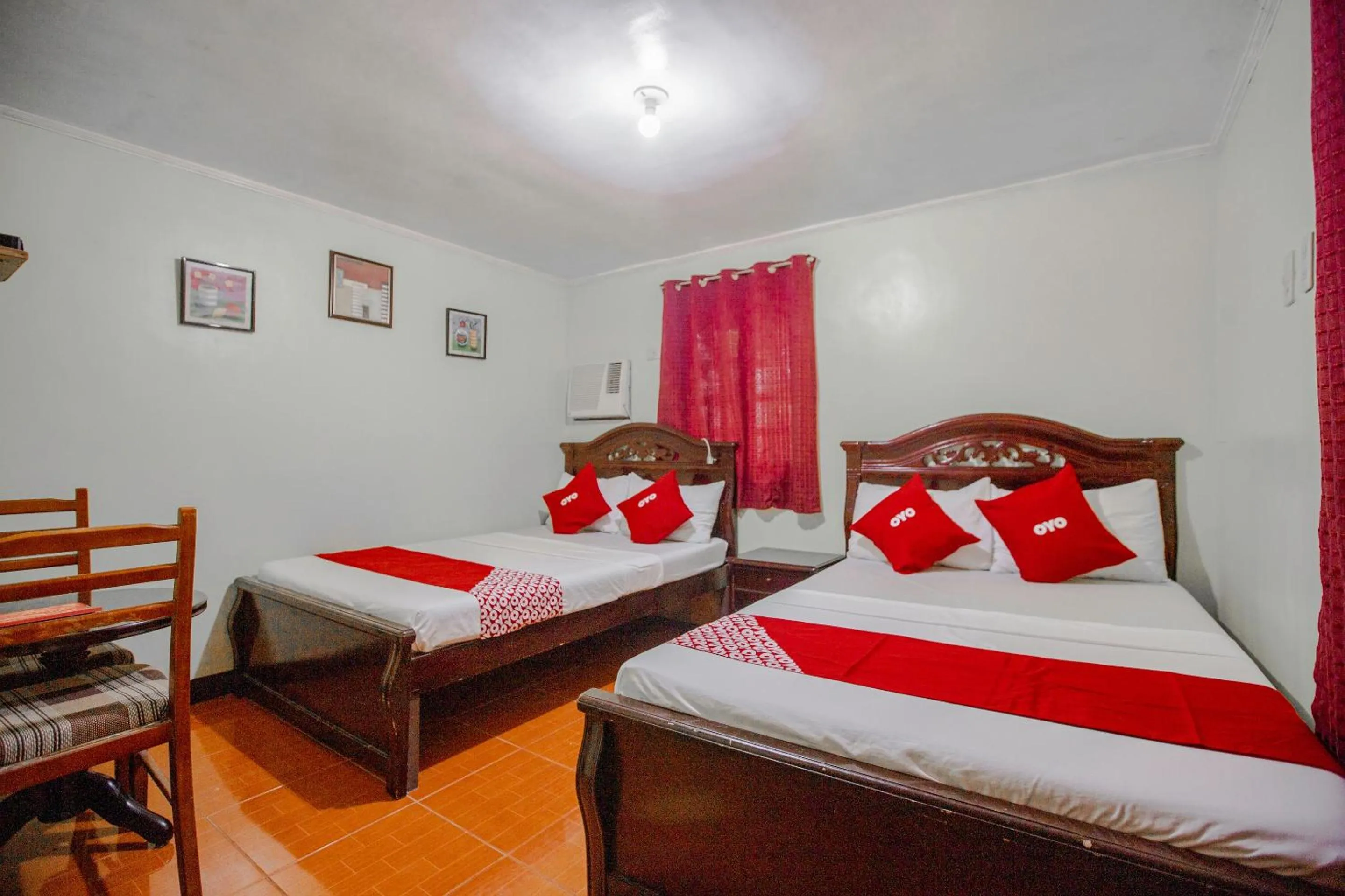 Bedroom, Bed in OYO 741 Sierra Travellers Inn