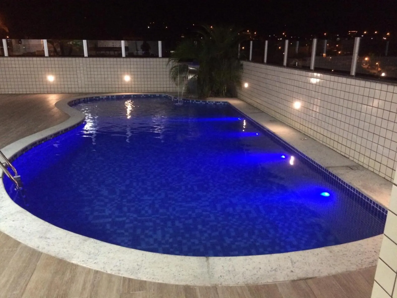 Swimming pool in Ville de Montagne Hotel