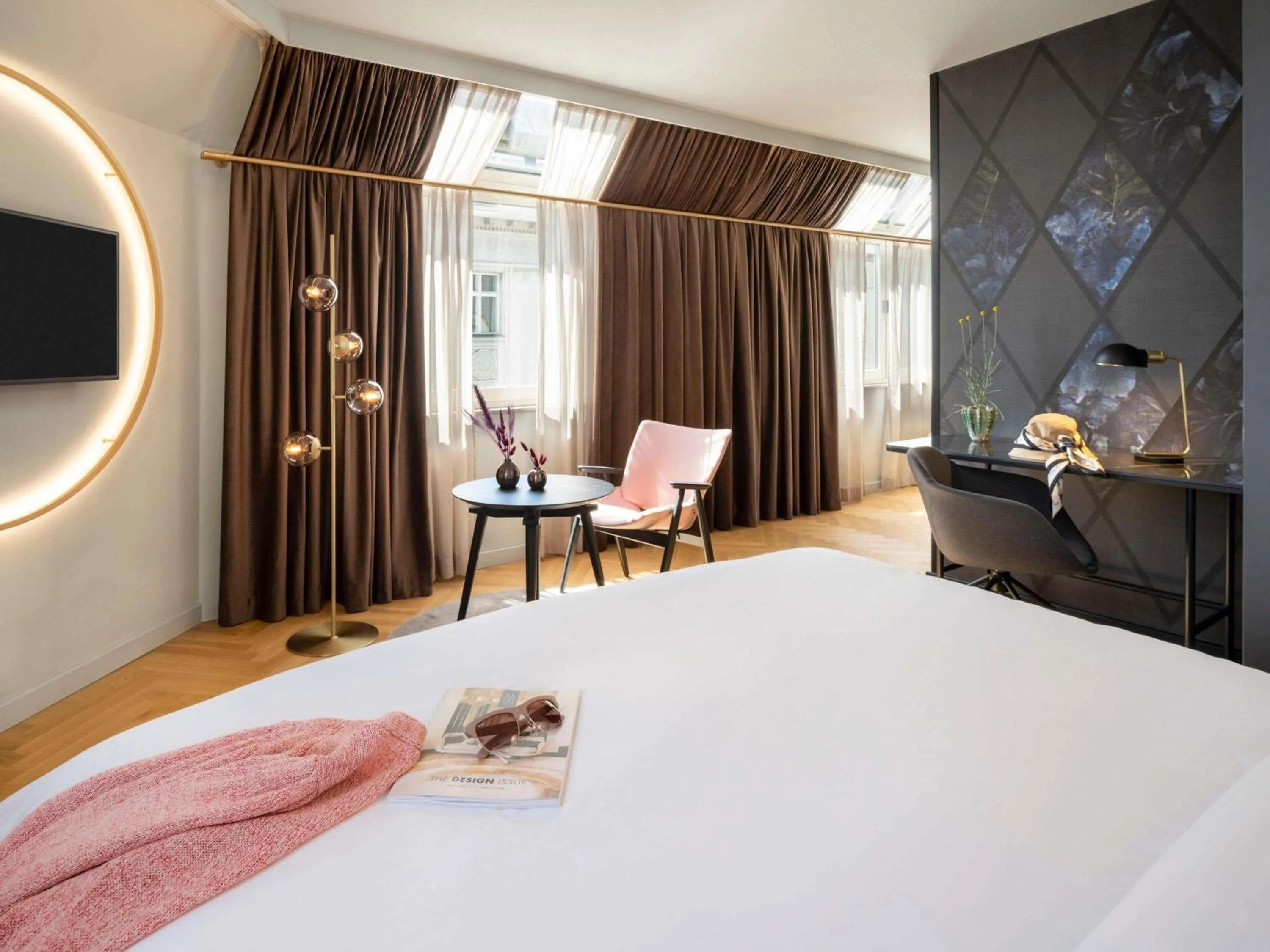 Bedroom, Bed in Hotel Am Konzerthaus - MGallery Collection