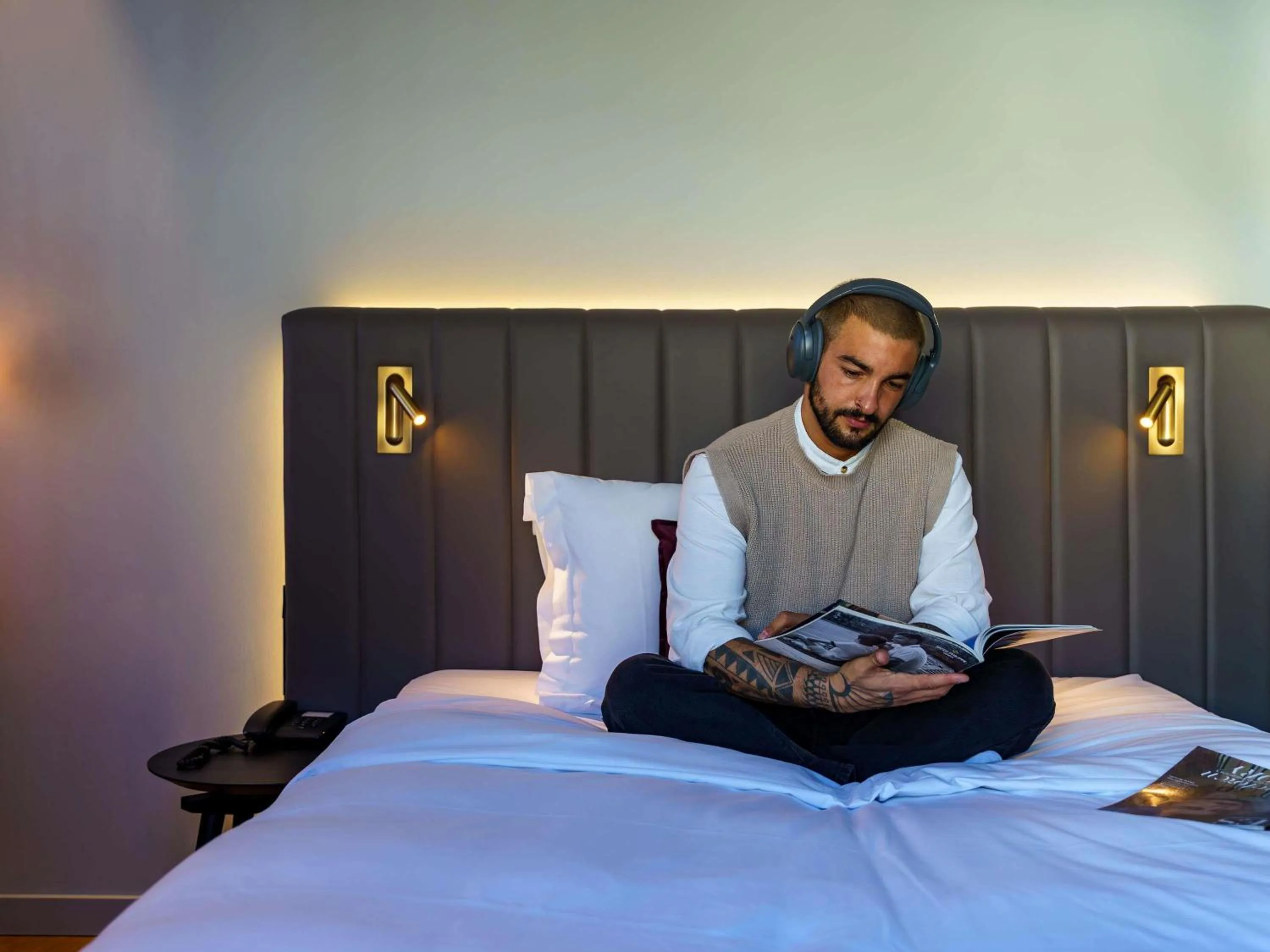 Bedroom, Bed in Hotel Am Konzerthaus - MGallery Collection