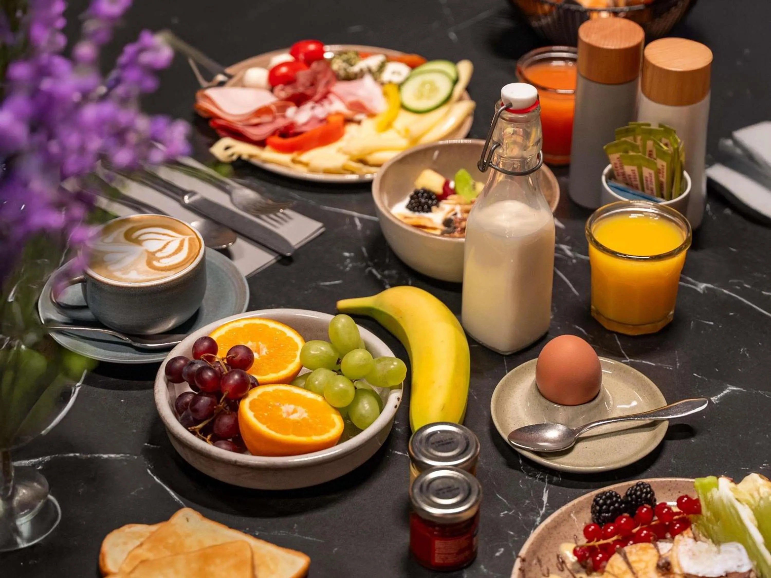 Breakfast in Hotel Am Konzerthaus - MGallery Collection