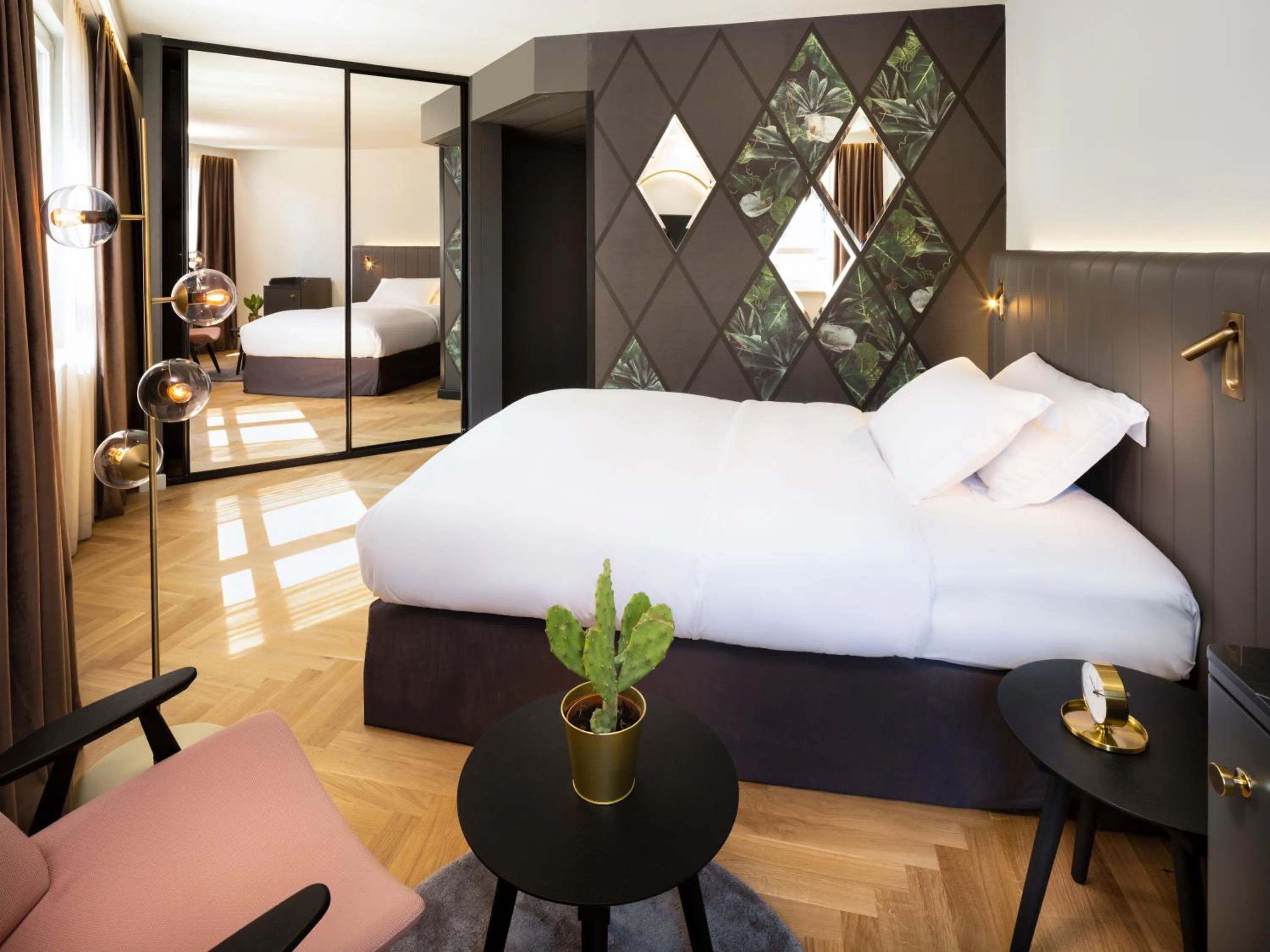 Bed in Hotel Am Konzerthaus - MGallery Collection