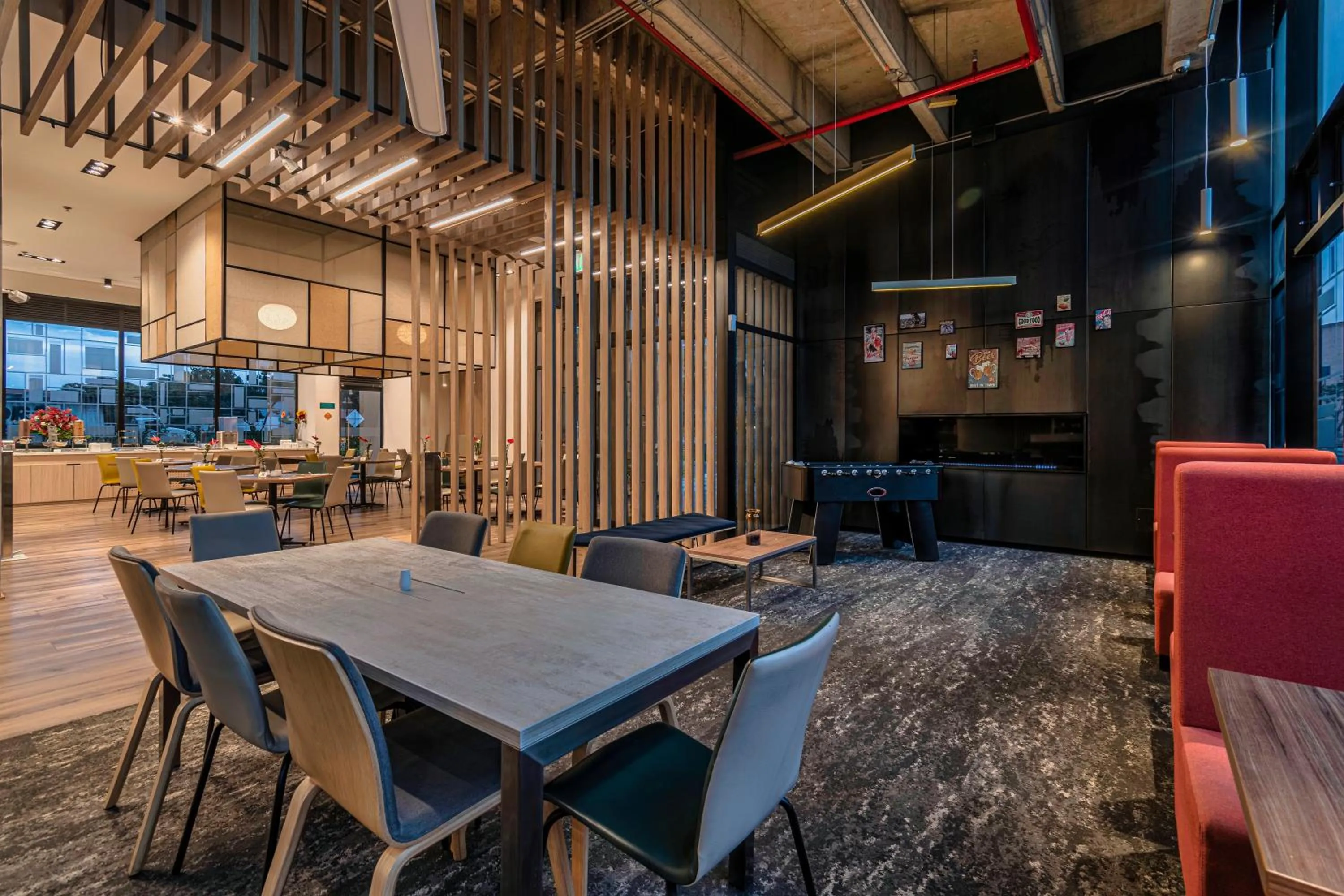 Restaurant/places to eat in Hotel Distrito ZF By OxoHotel