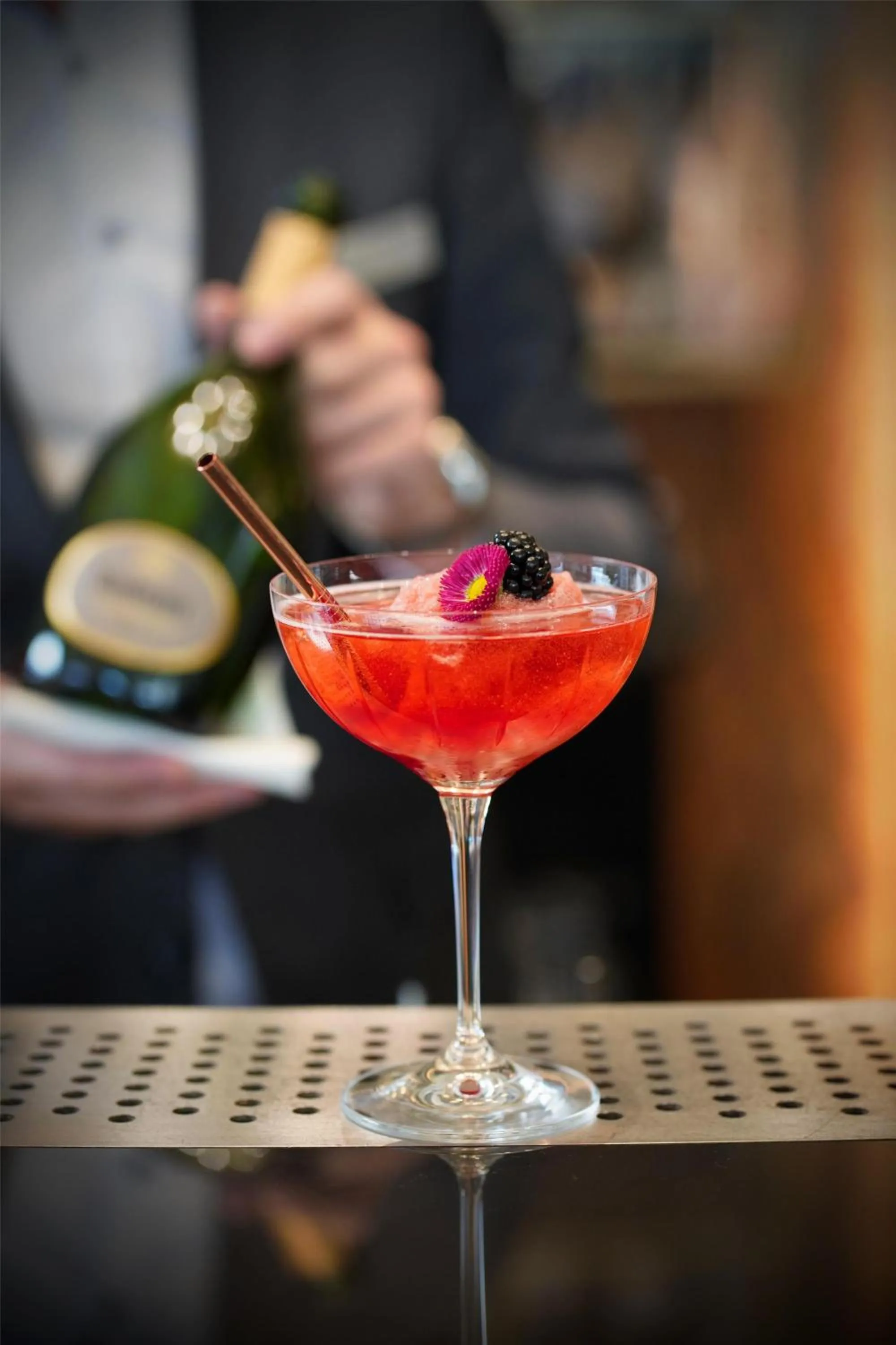 Lounge or bar in Kempinski Palace Engelberg