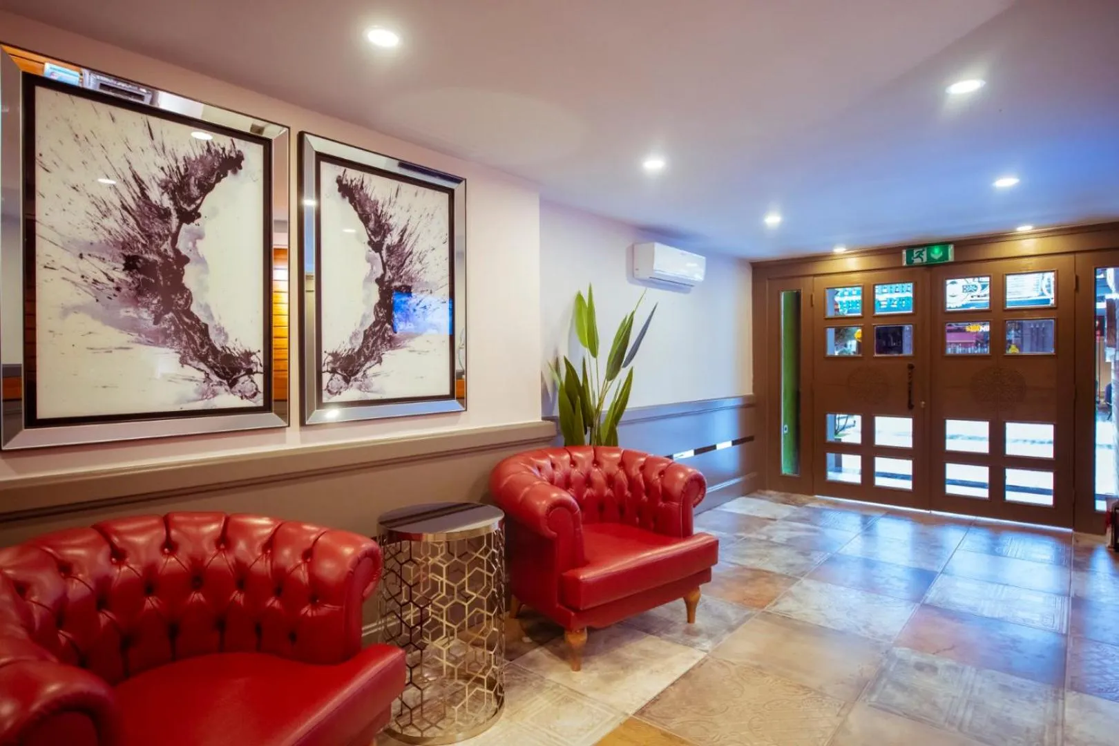 Lobby or reception in S3 King Residence