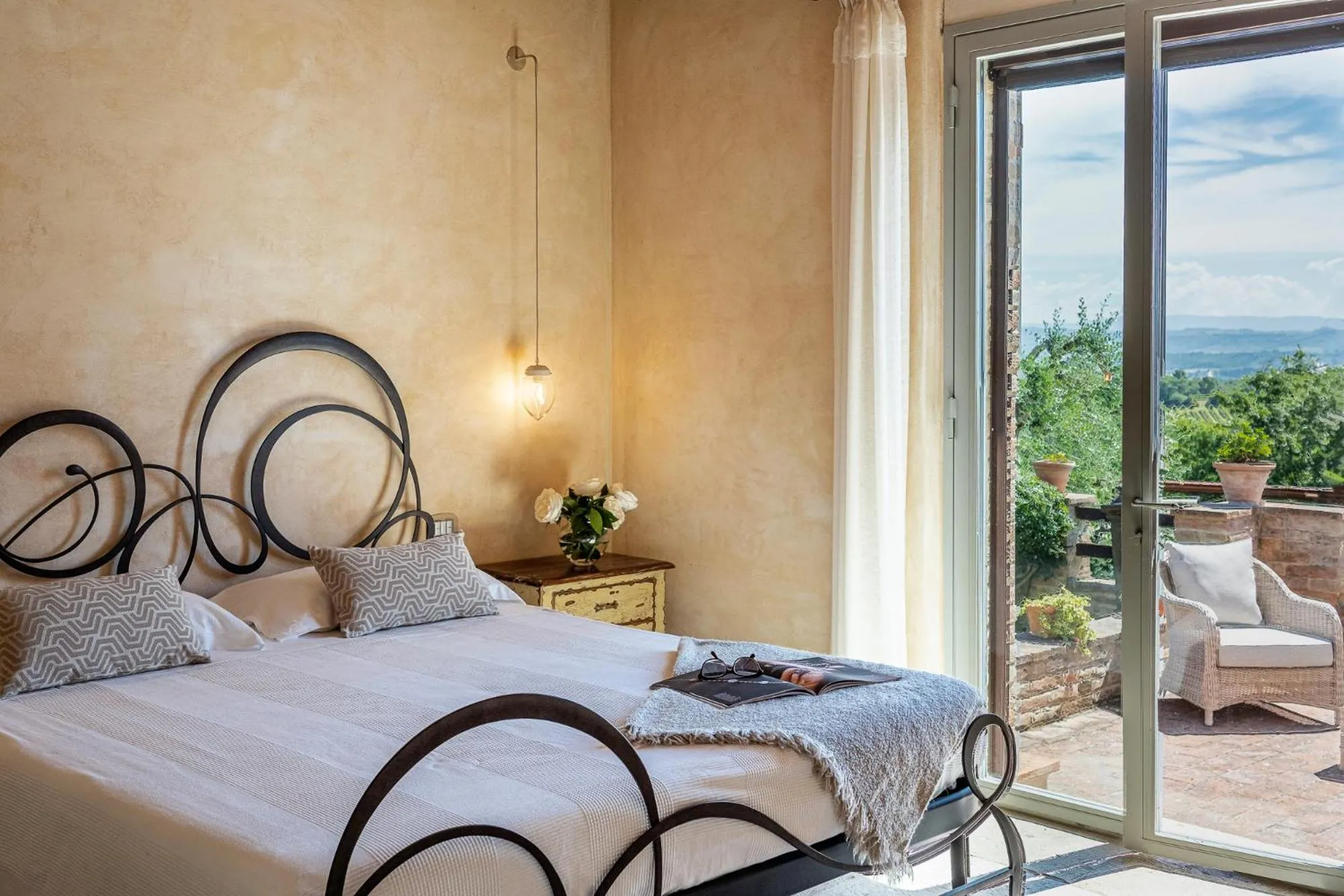 Bed in L'Oliveta 6, Emma Villas