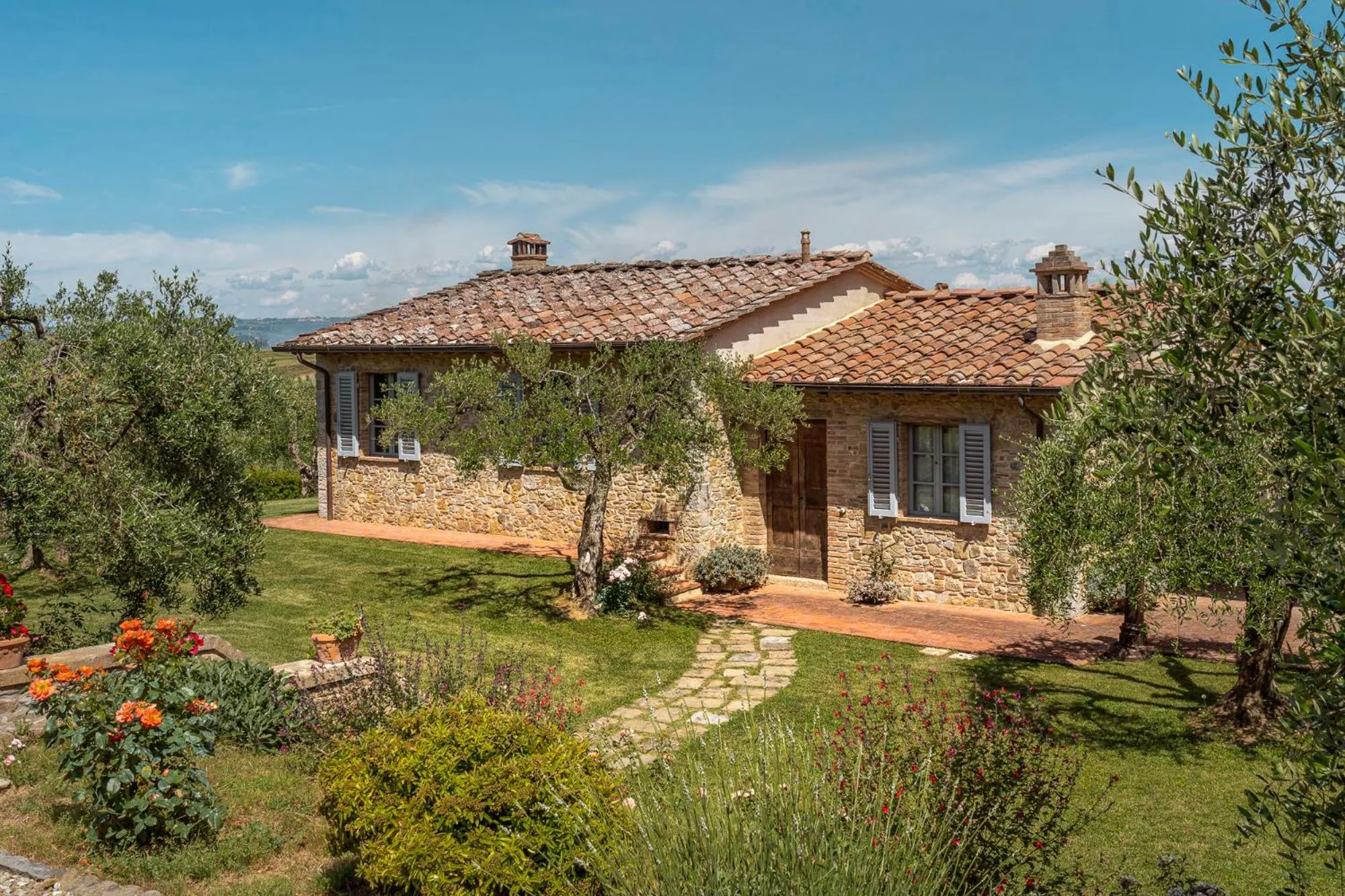 L'Oliveta 6, Emma Villas