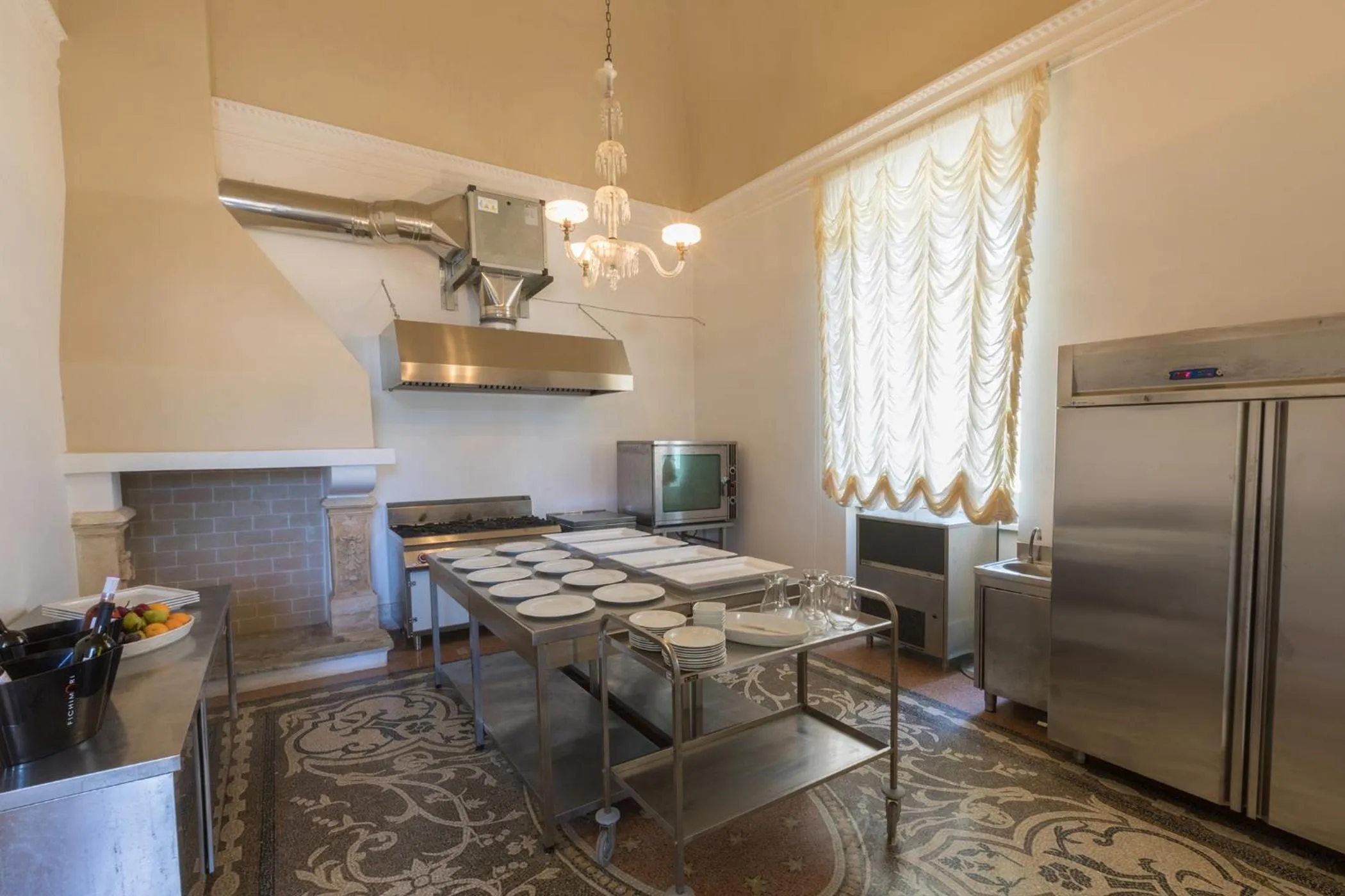 VILLA CAPOZZA 18&2, Emma Villas