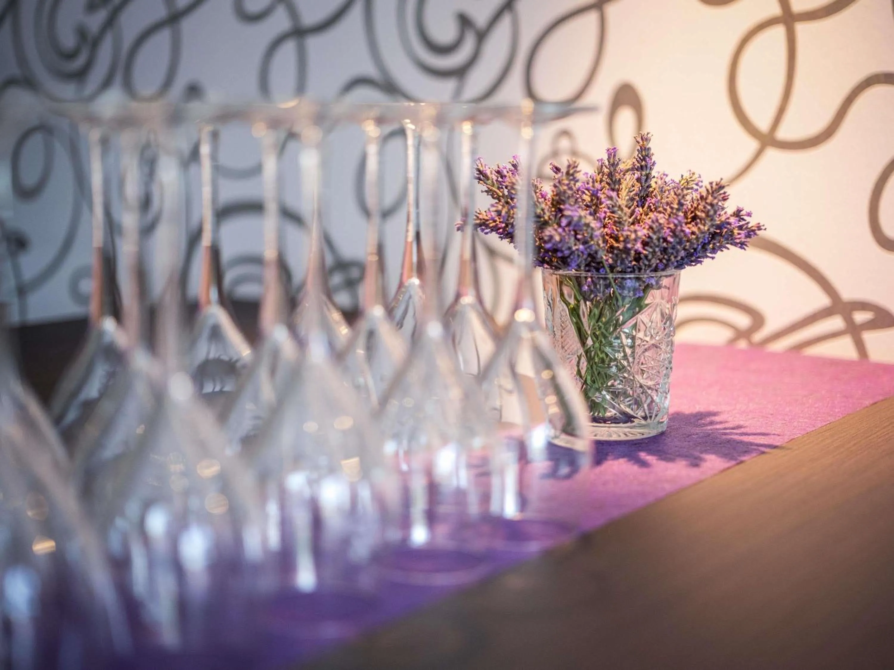 Lounge or bar in Ibis Styles Linz