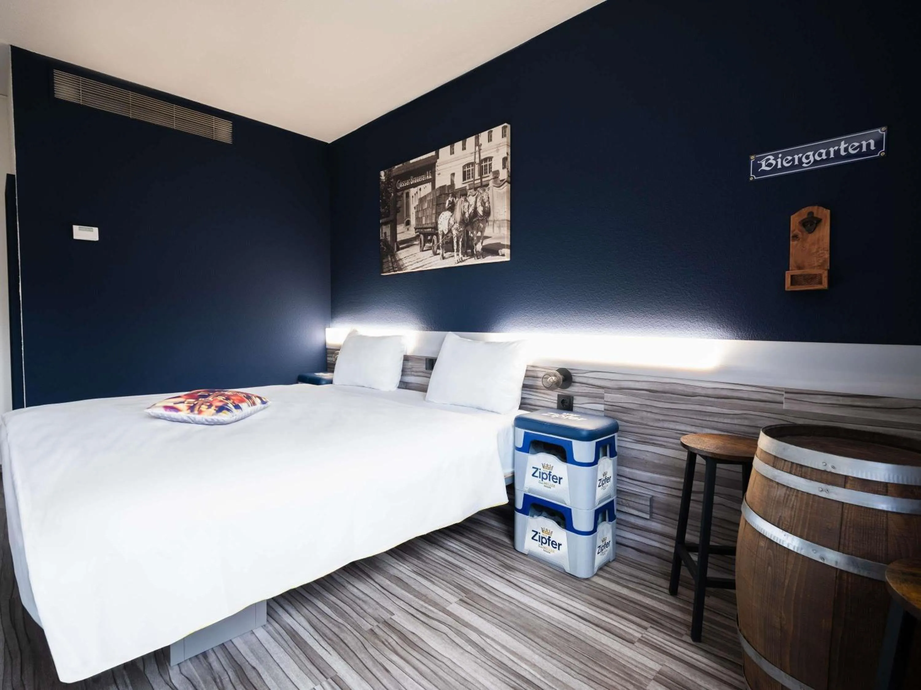 Bedroom, Bed in Ibis Styles Linz