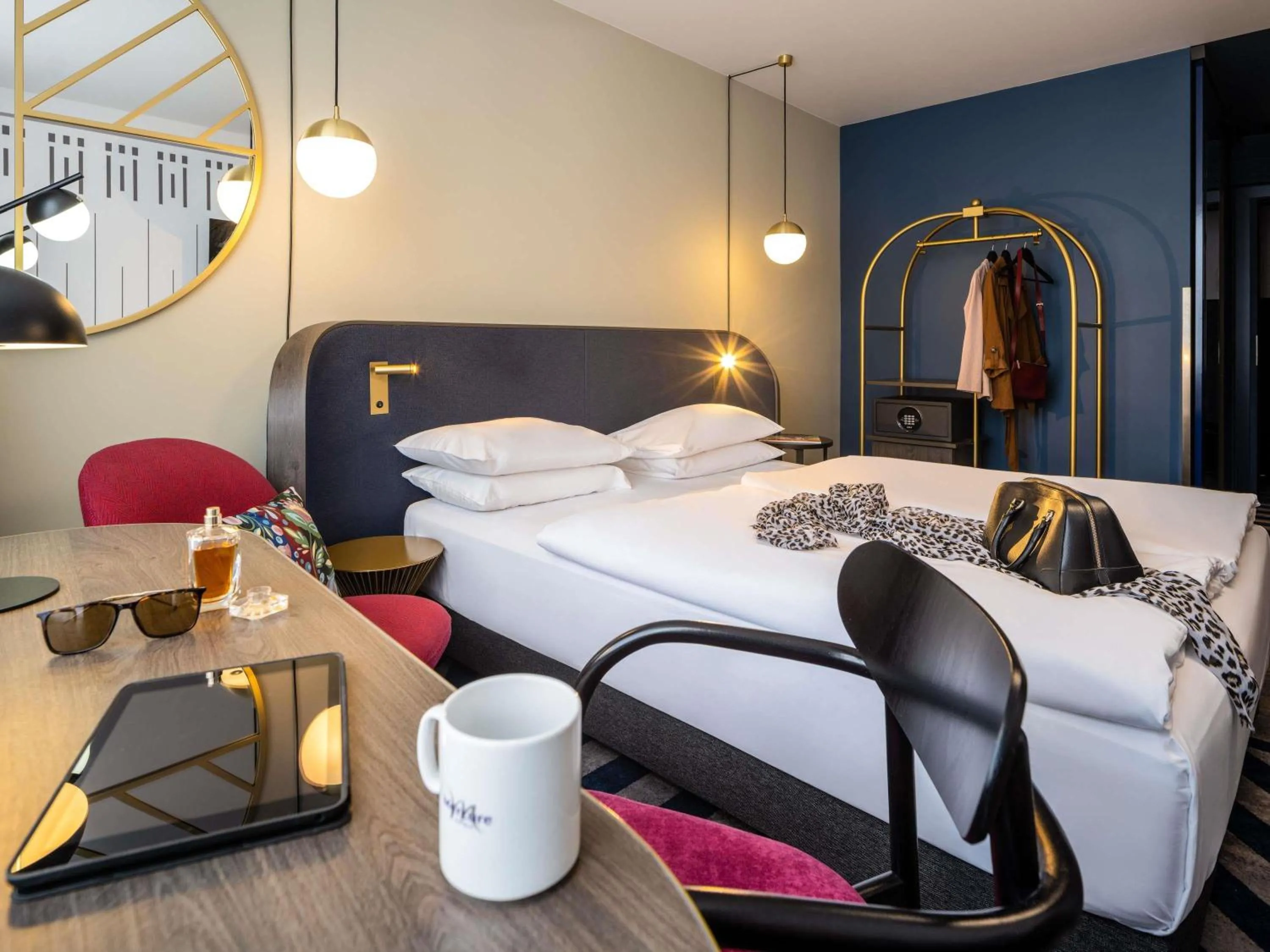 Bedroom, Bed in Hotel Mercure Wien City