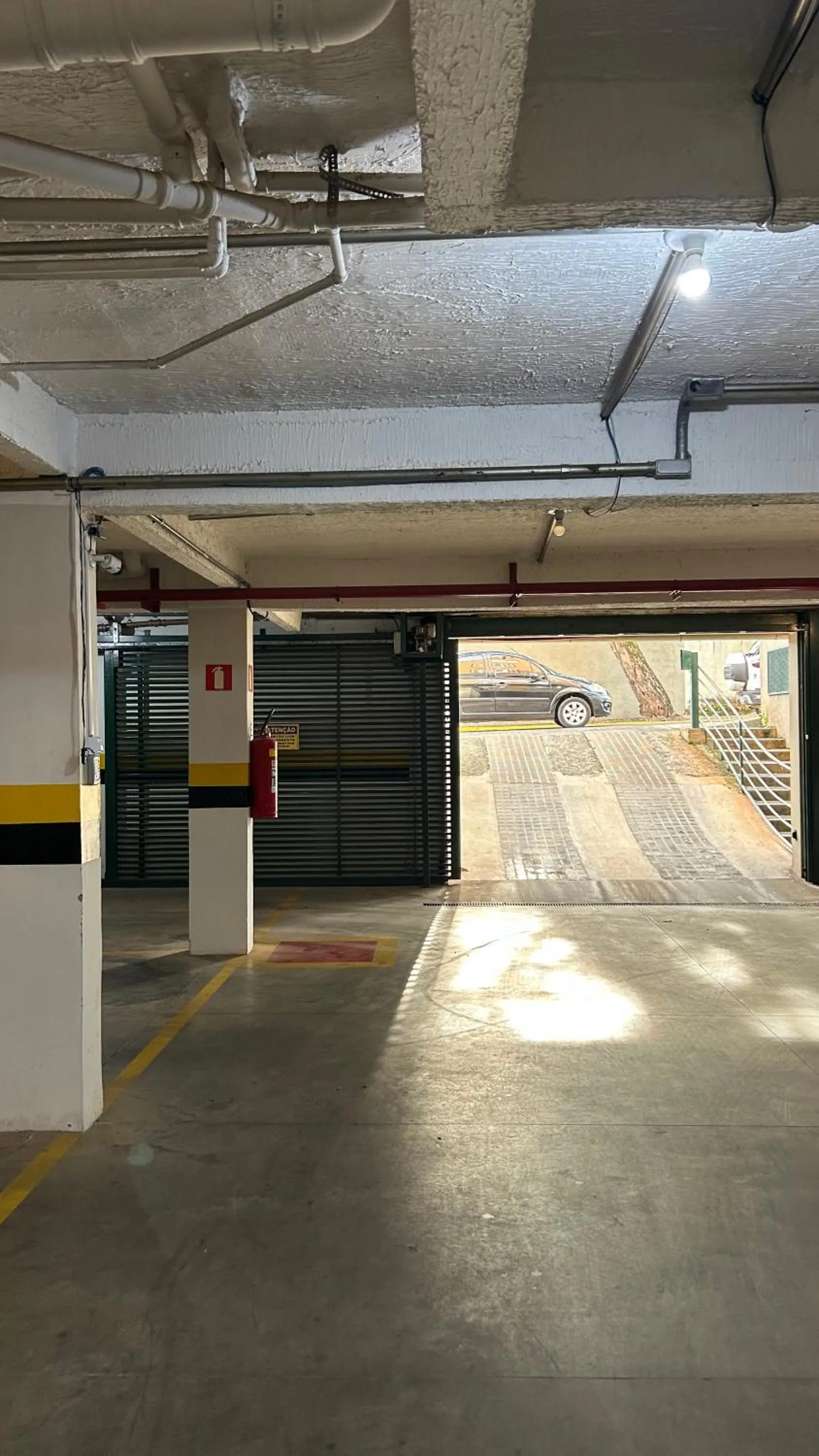 Apto Top Centrum Holambra/excelente localização