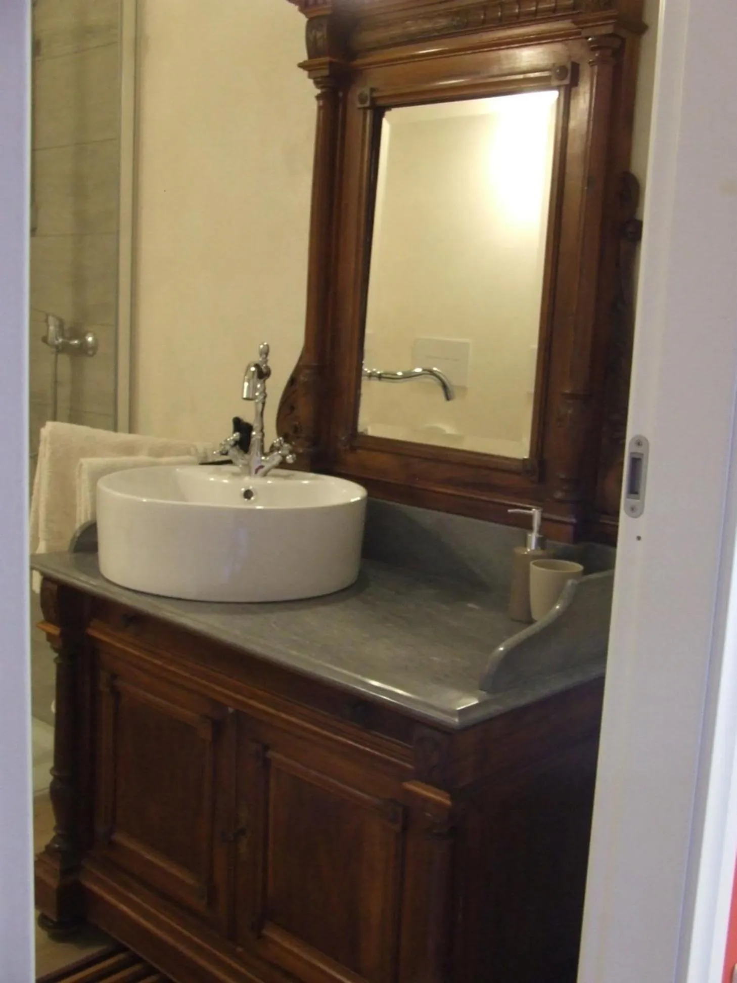 Bathroom in B&B Solstizio d'estate