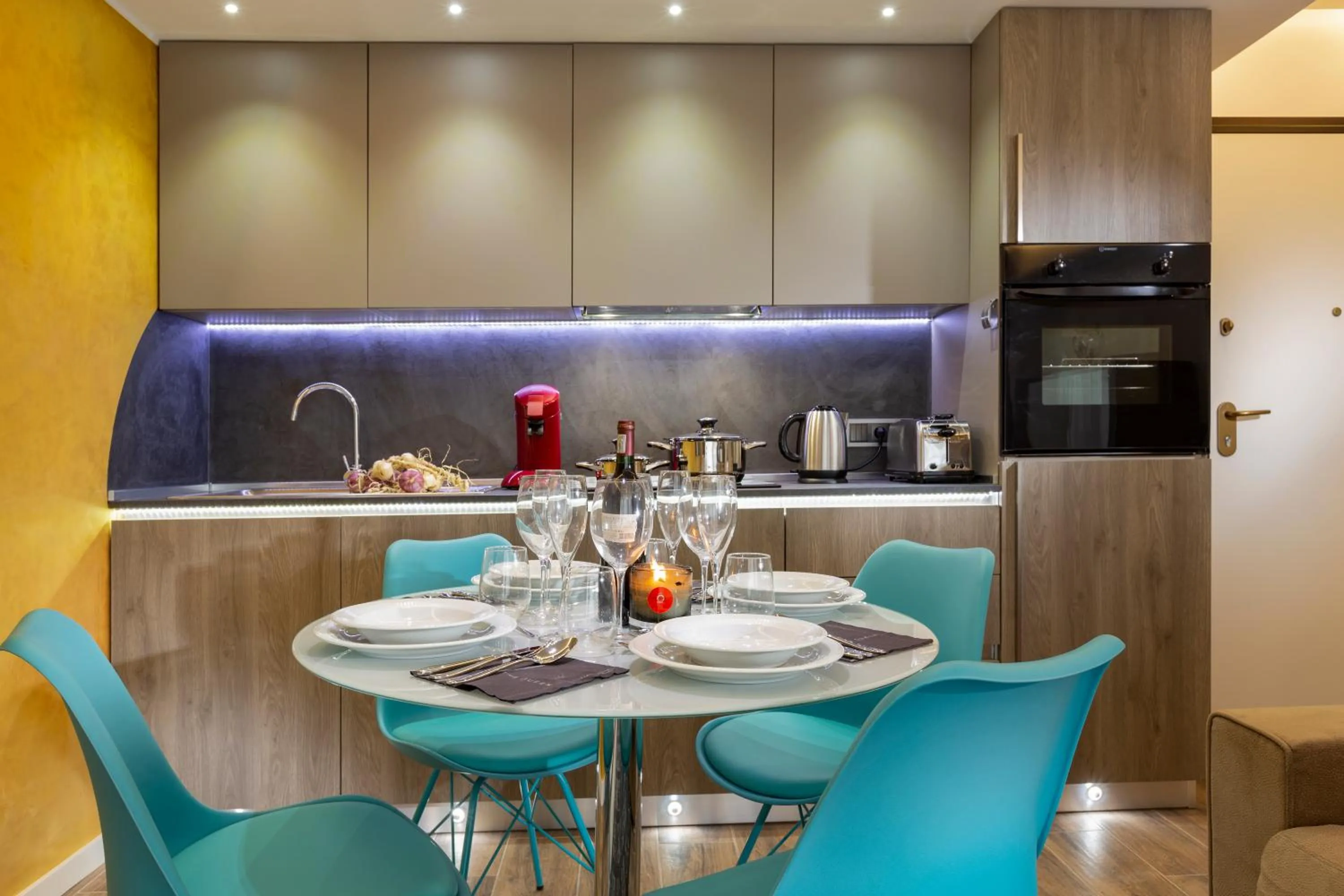 Kitchen or kitchenette in The Queen Luxury Apartments - Villa Carlotta