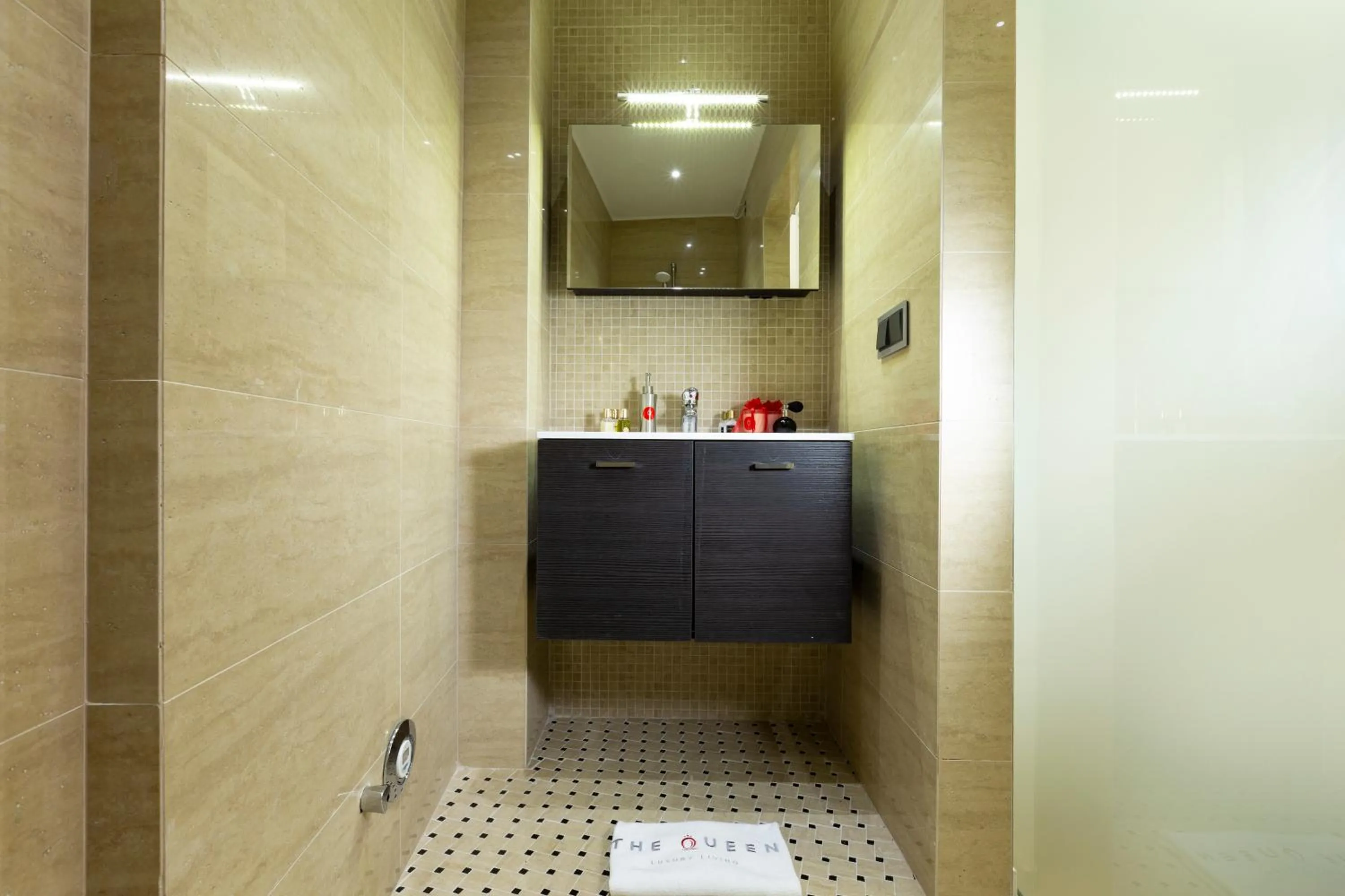 Bathroom in The Queen Luxury Apartments - Villa Carlotta