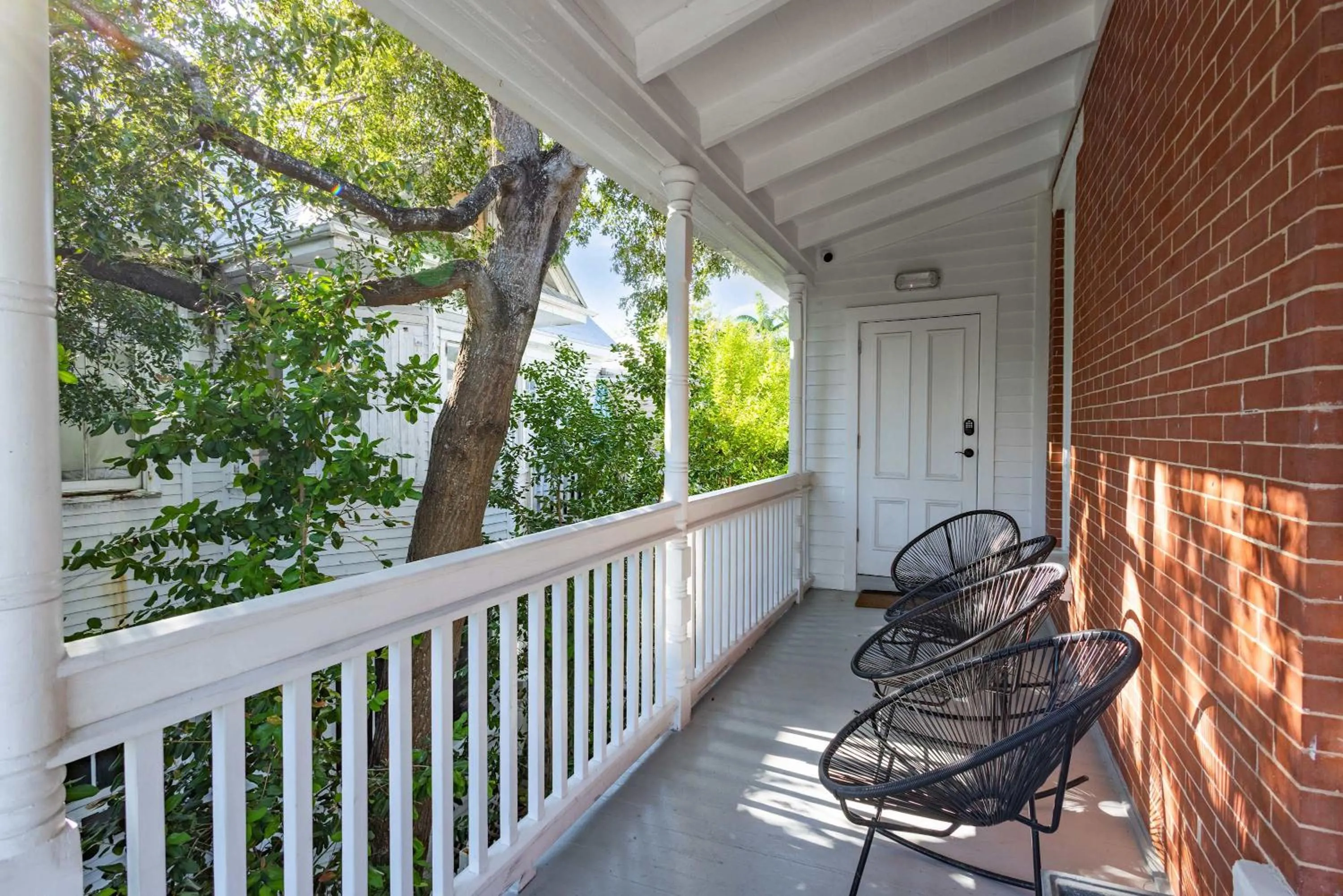 Yellow Room at Grand Maloney