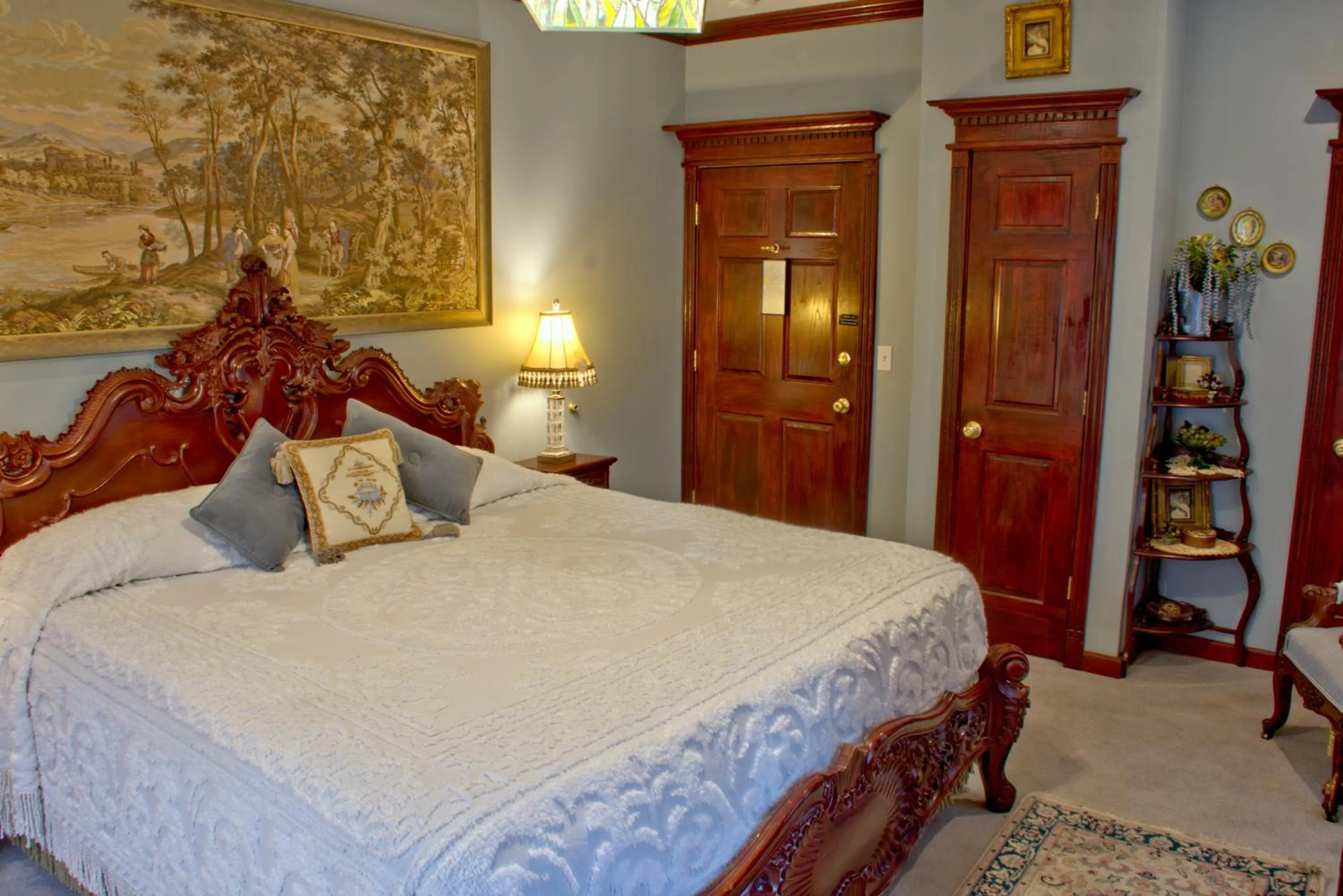 Bed in Big Yellow Inn