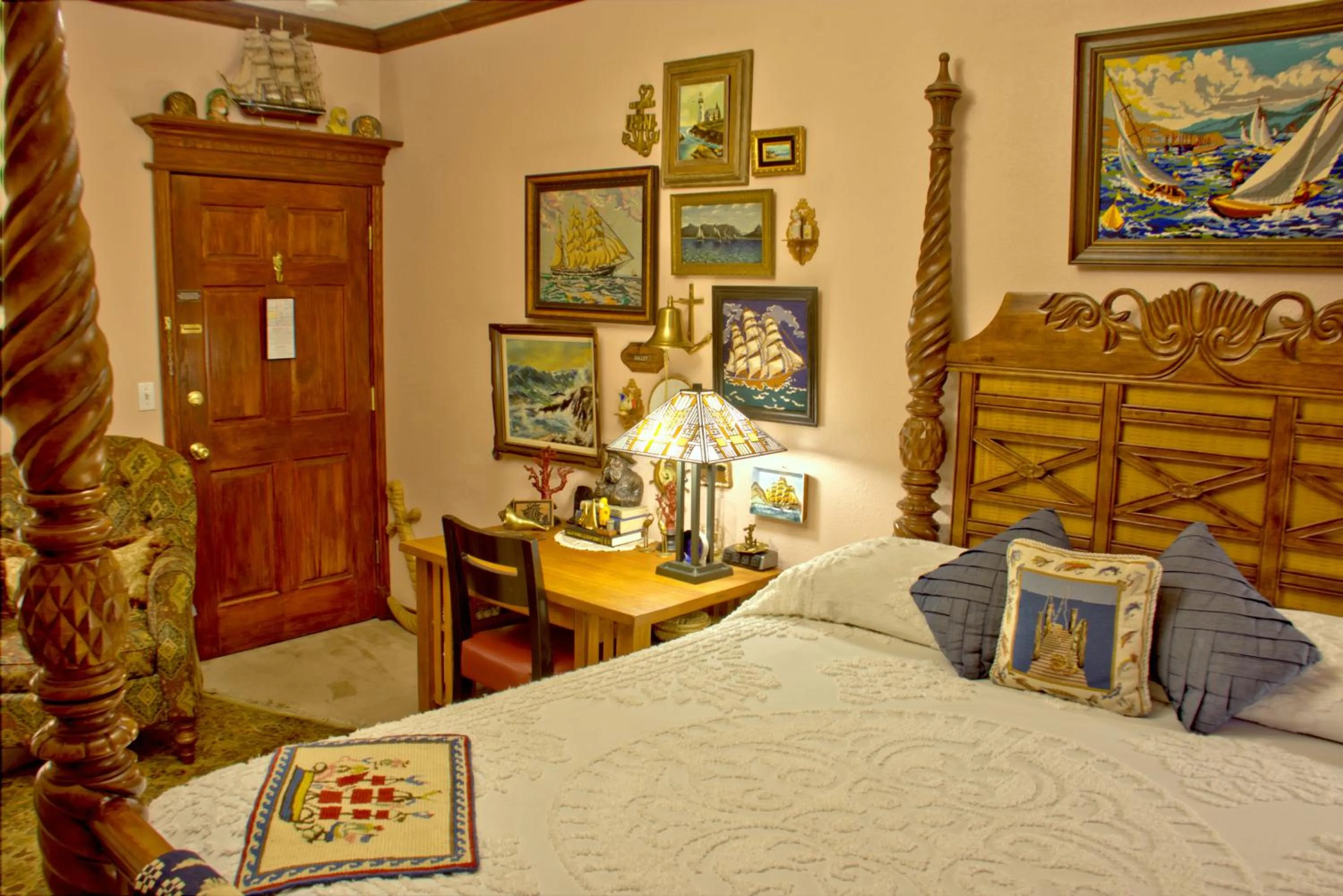 Bed in Big Yellow Inn