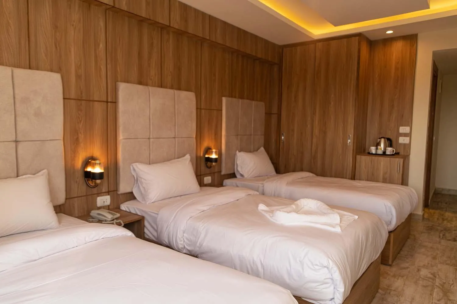 Bed in Nine Pyramids View Hotel