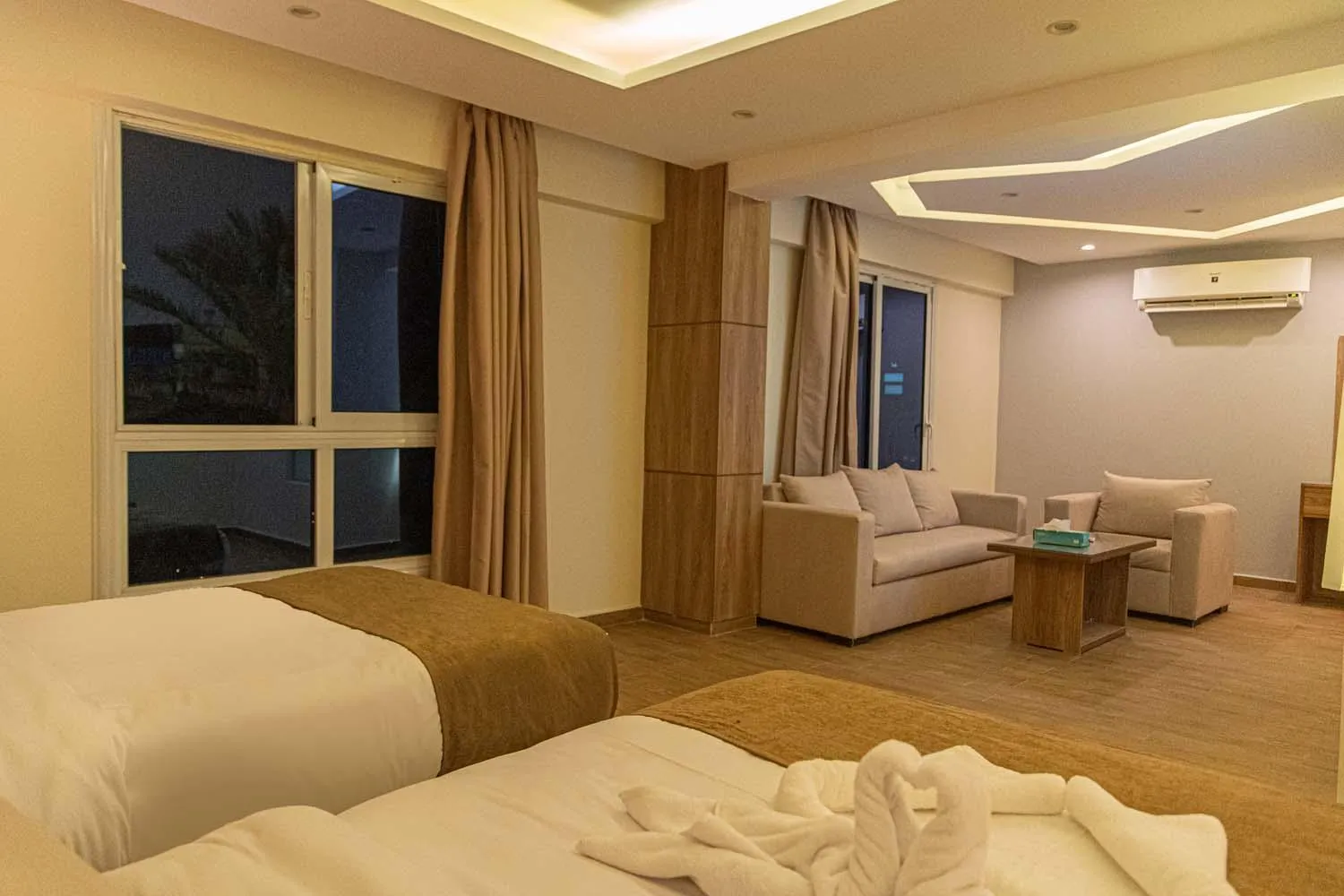 Bed in Nine Pyramids View Hotel