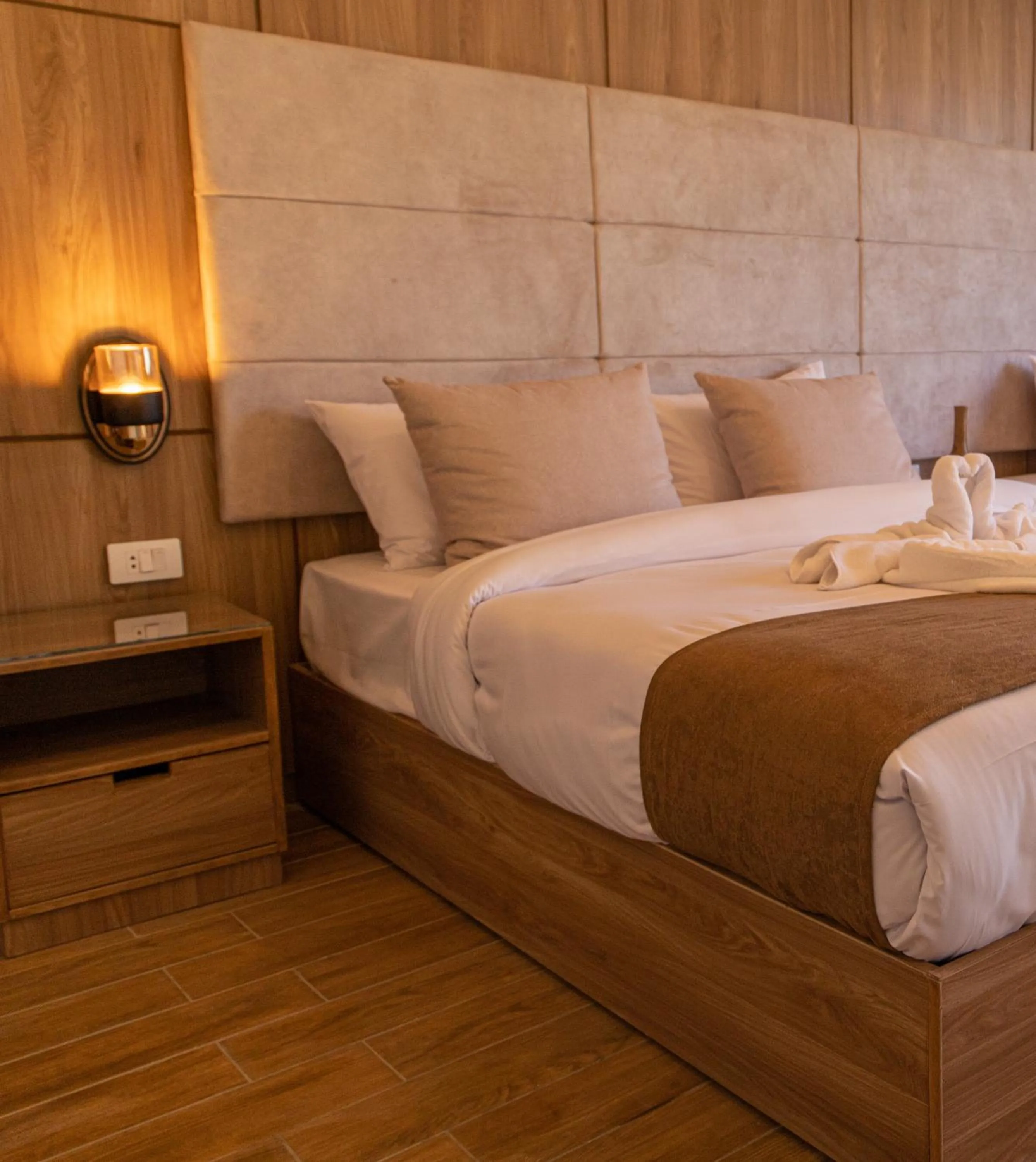 Bed in Nine Pyramids View Hotel