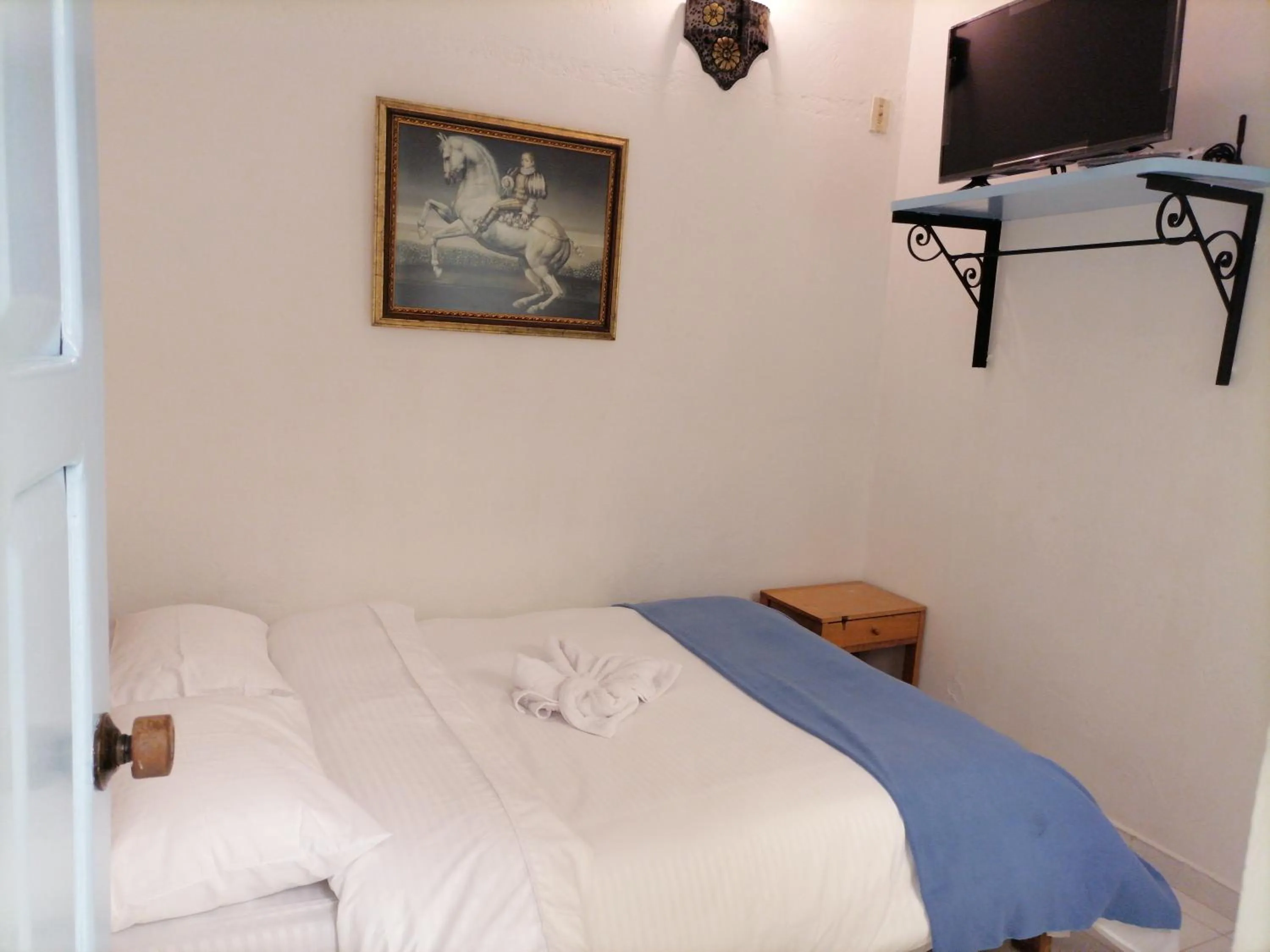 Bed in Laureles de la Villa