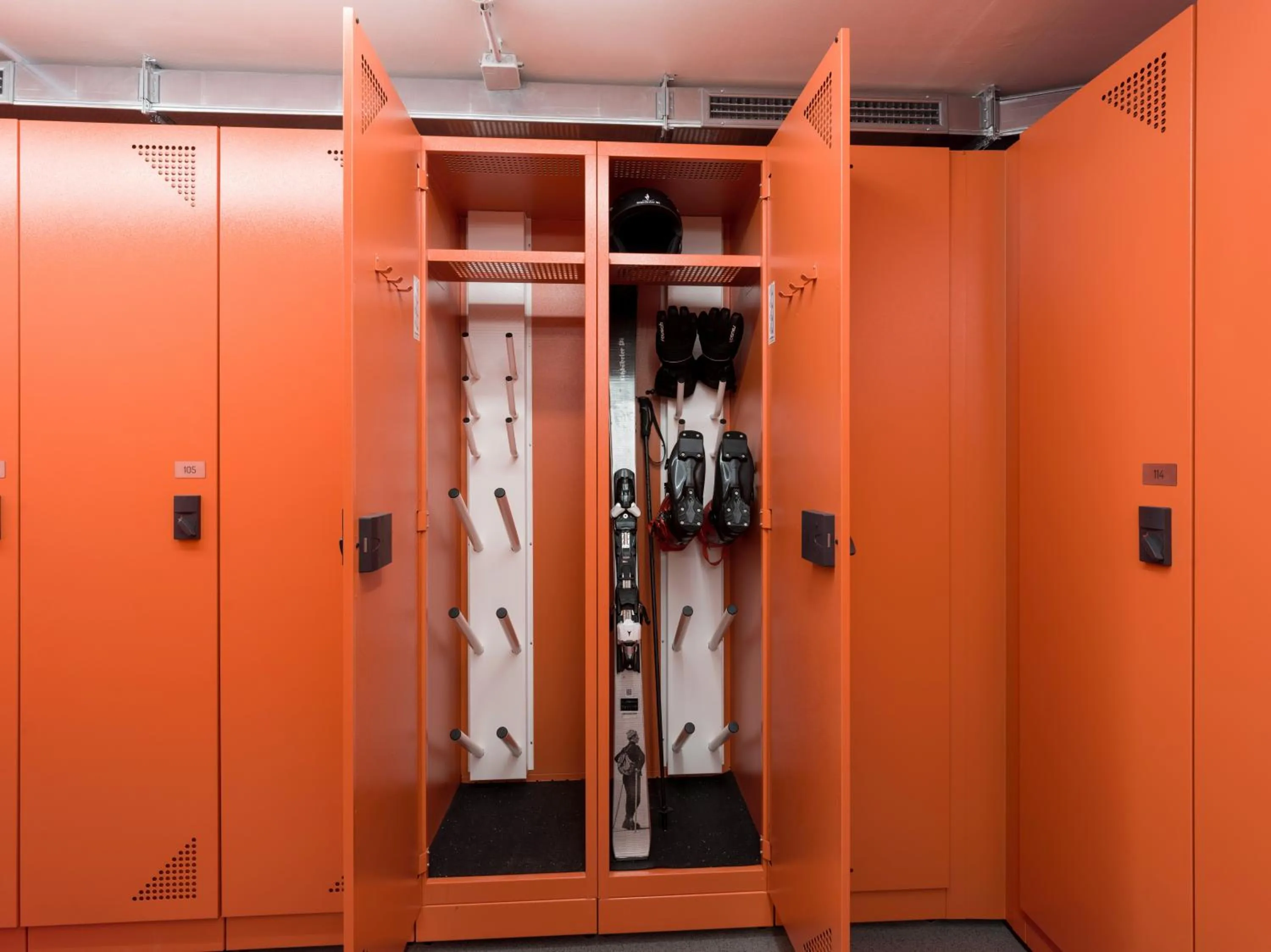 Skiing in Aktivhotel Schweizerhof Kitzbühel