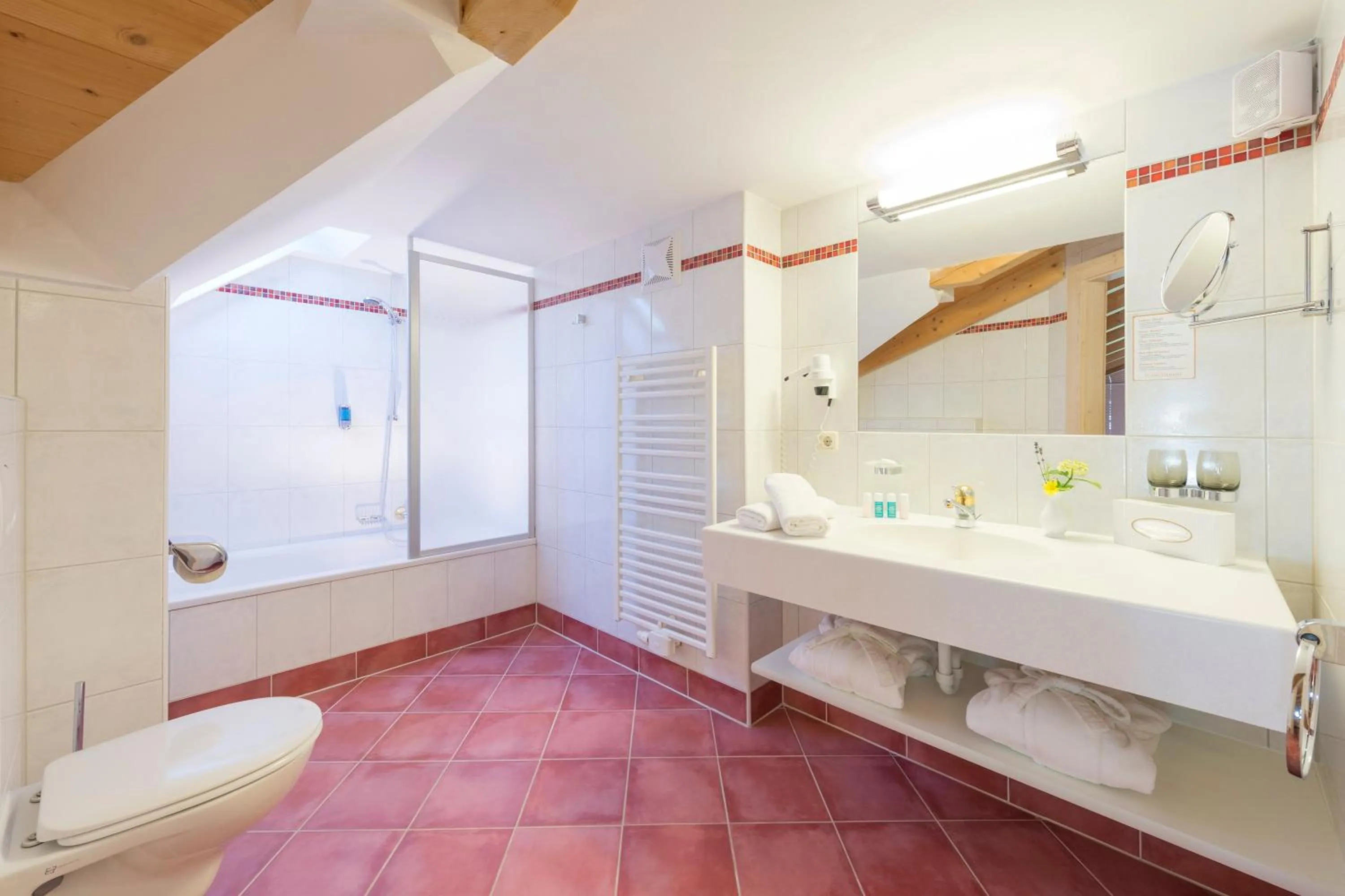 Bathroom in Aktivhotel Schweizerhof Kitzbühel