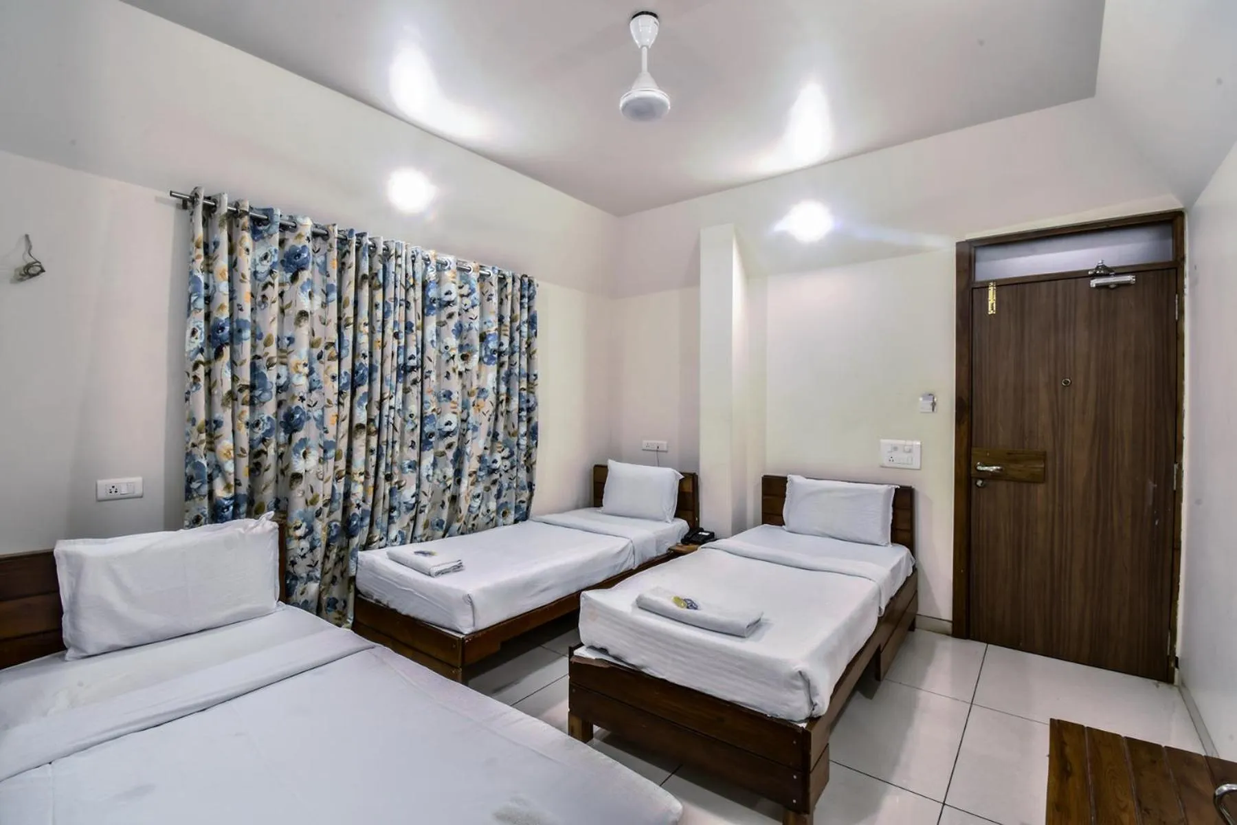 Bedroom in Hotel Prafulla Pure Veg